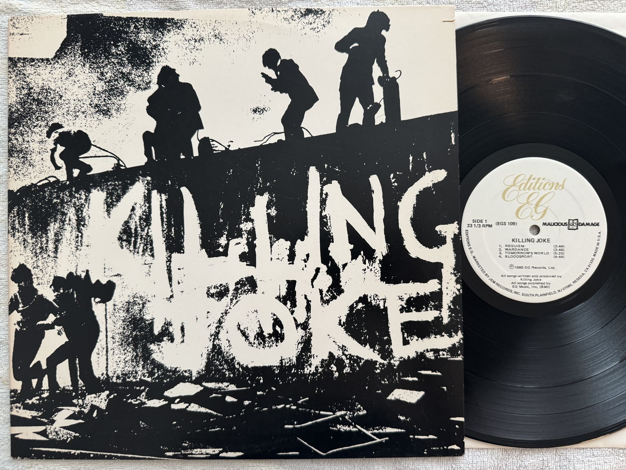 Omslagsbild för skivan KILLING JOKE s/t LP -80 US Editions EG – EGS 109
