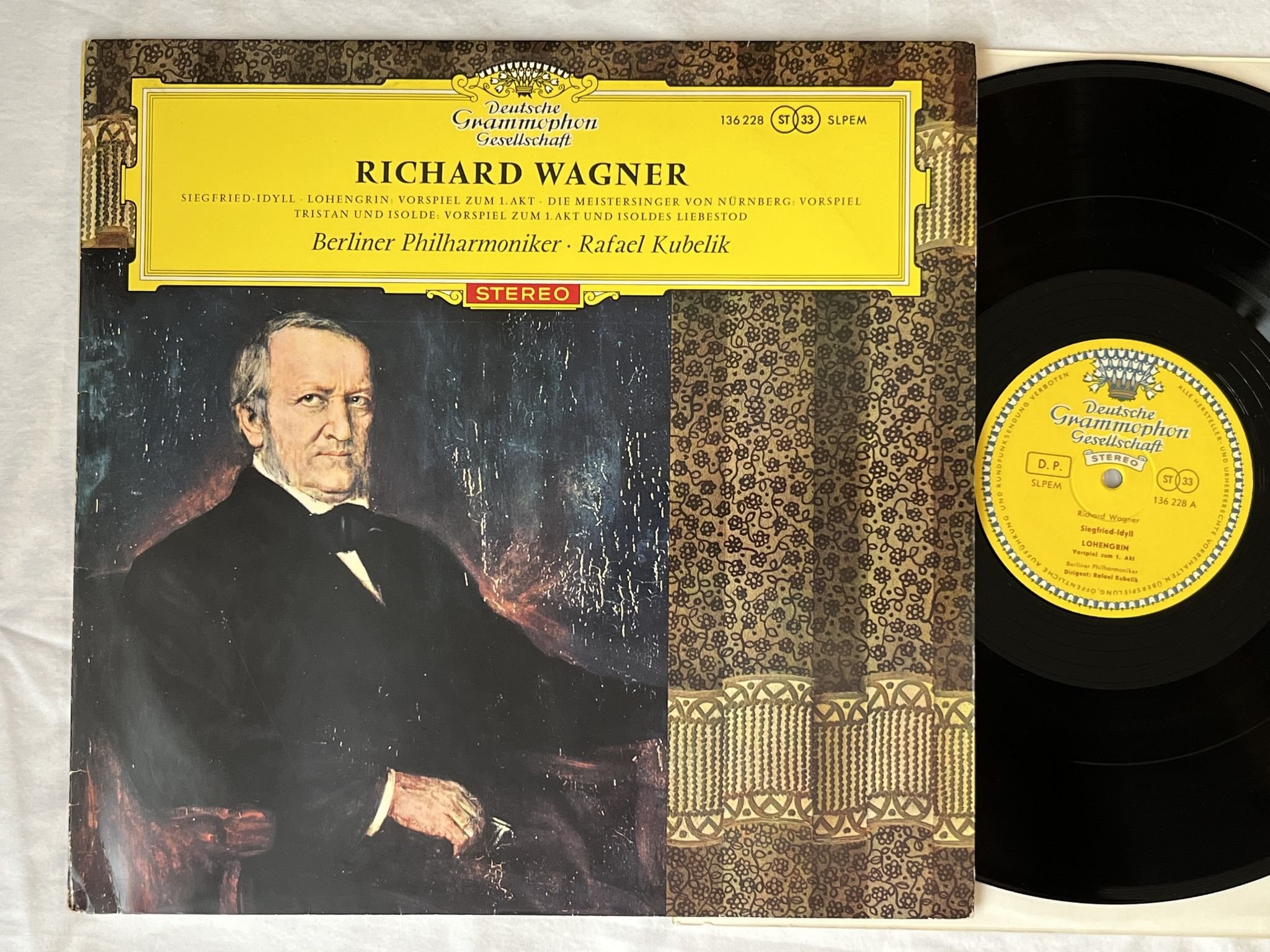 Omslagsbild för skivan KUBELIK Wagner: Tristan und Isolde LP -63 Ger DGG red stereo 136228