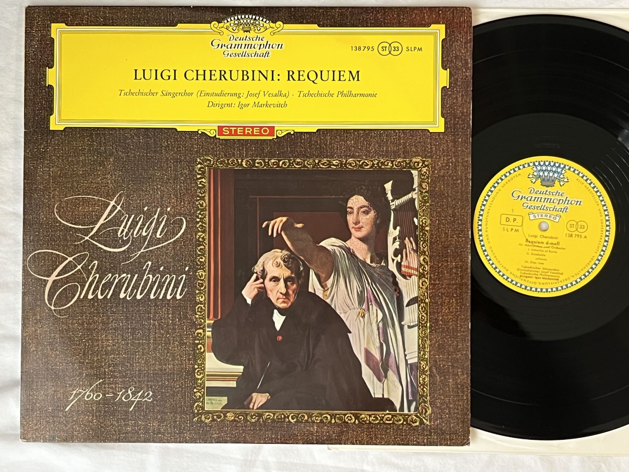 Omslagsbild för skivan MARKEVITCH Luigi Cherubini: Requiem LP -63 Ger DGG red 138795