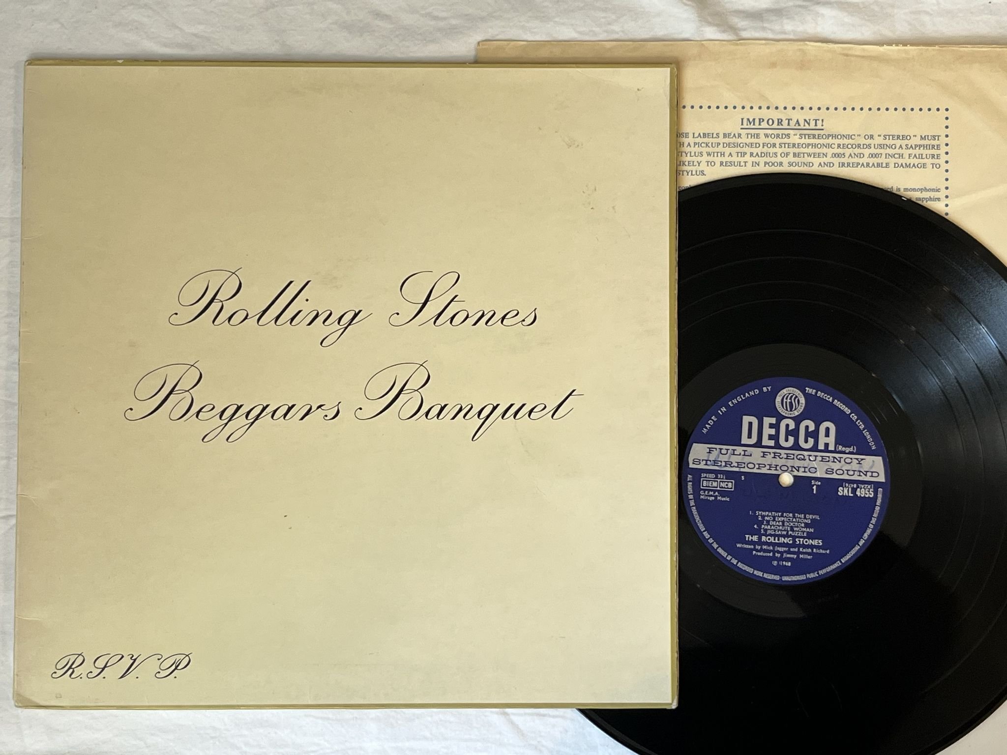 Omslagsbild för skivan ROLLING STONES beggars banquet LP-68 UK SKL 4955 DECCA