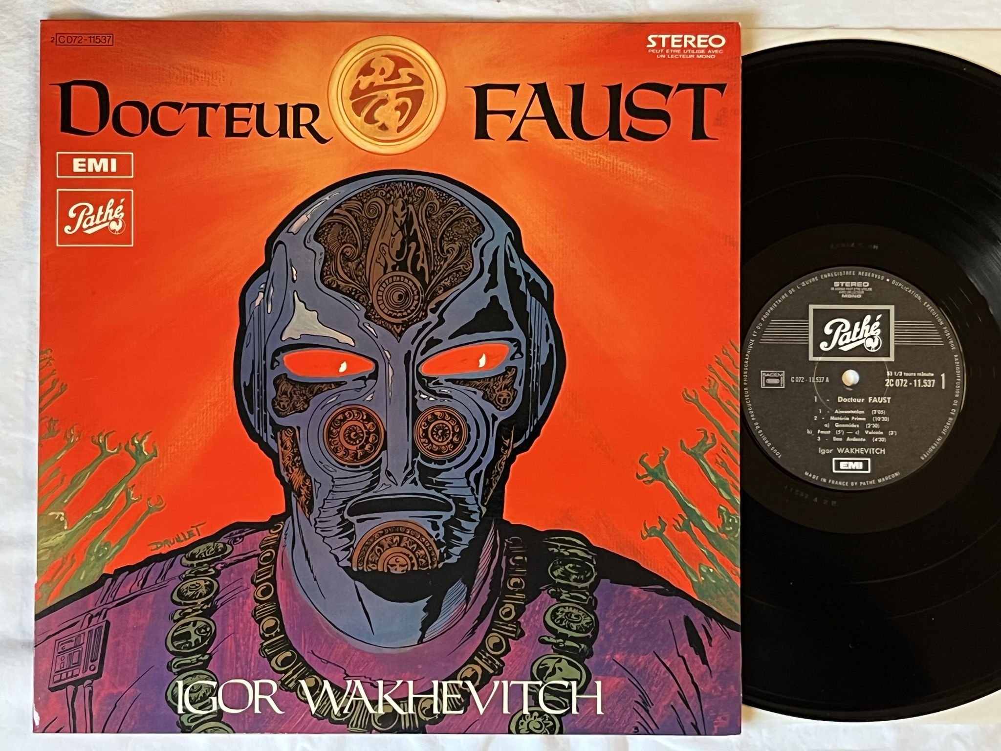 Omslagsbild för skivan IGOR WAKHEVITCH docteur faust LP-71 2C 072-11537 PATHE