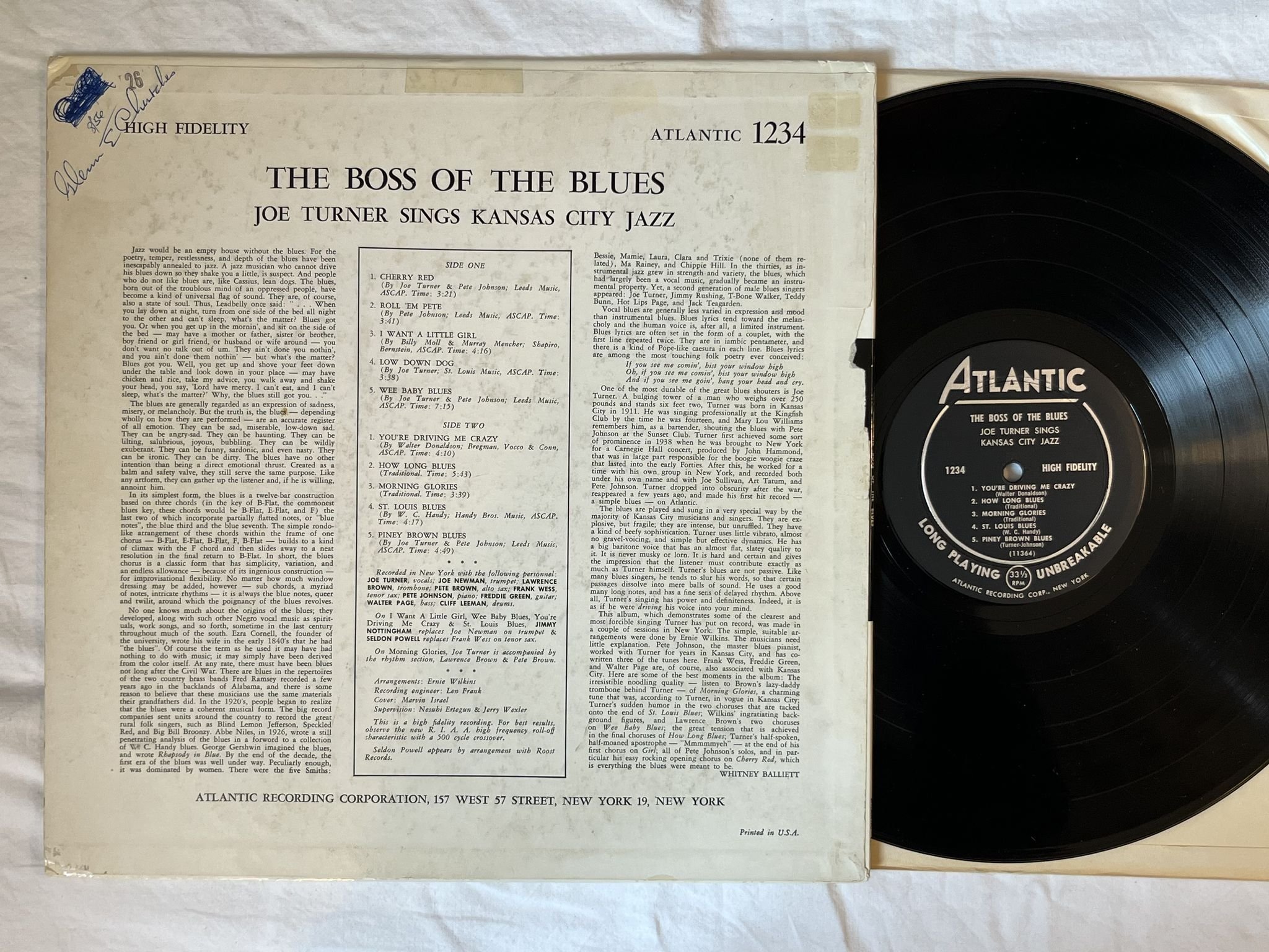 Omslagsbild för skivan JOE TURNER the boss of the blues sings kansas city jazz LP 1234 ATLANTIC