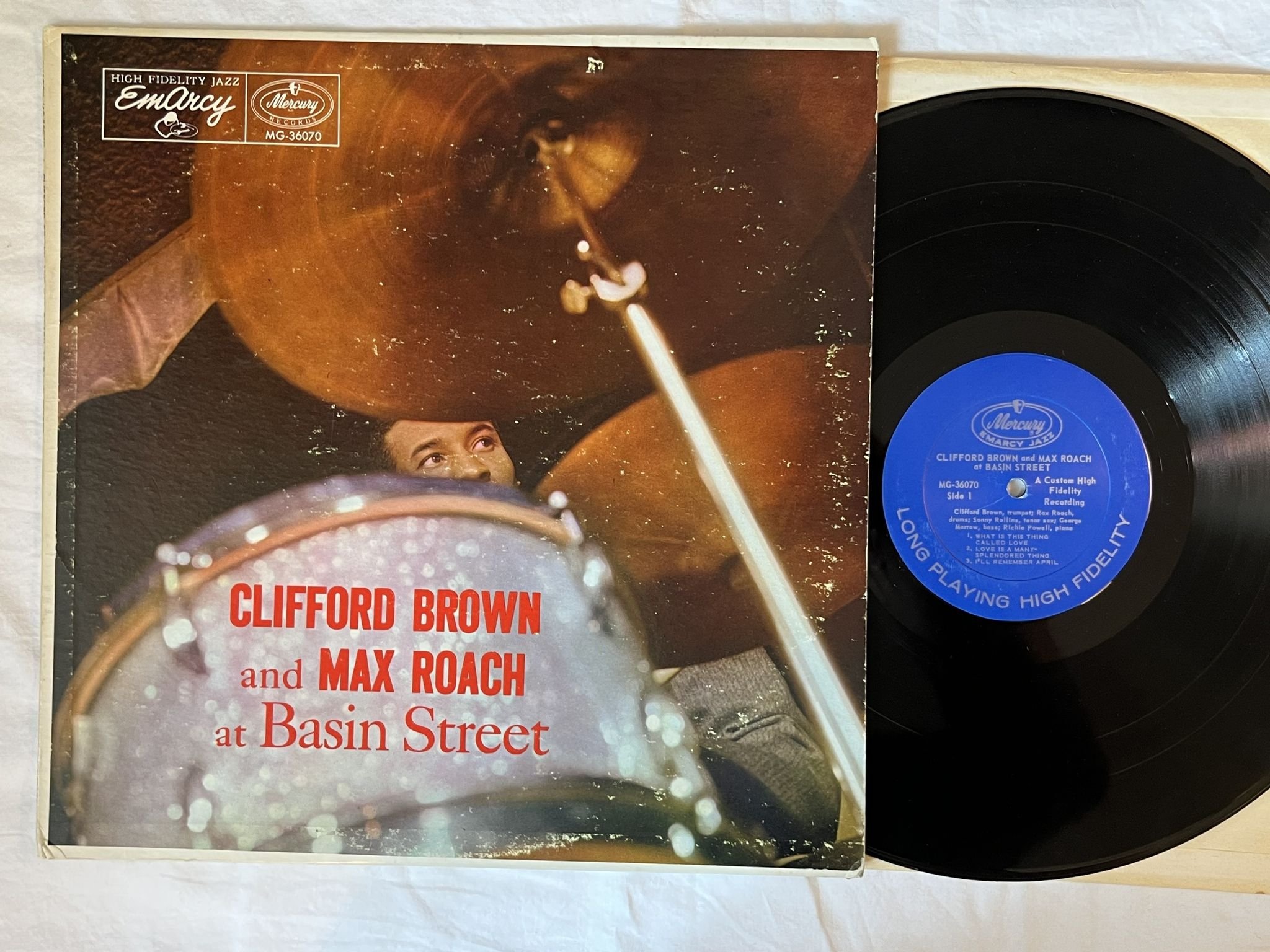 Omslagsbild för skivan CLIFFORD AND MAX ROACH at basin street LP-50? US MG 36070 EmArcy, Mercury
