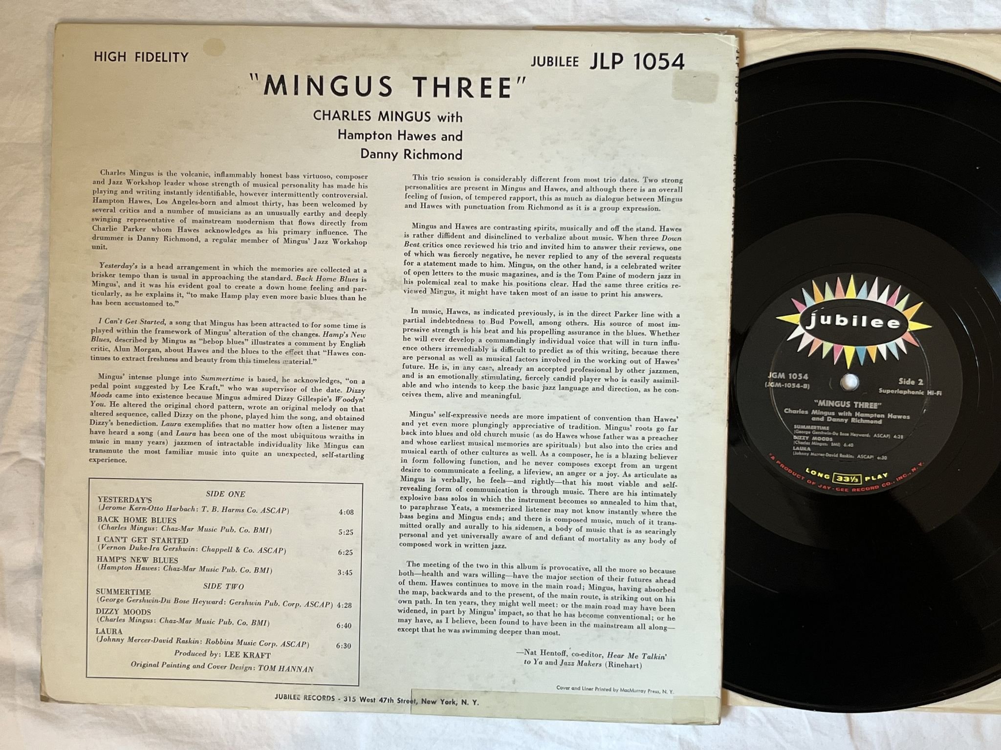 Omslagsbild för skivan CHARLES MINGUS V/A mingus three LP US JGM 1054 Jubilee