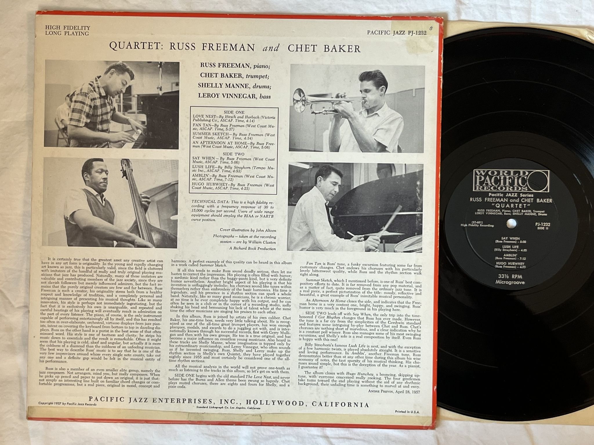 Omslagsbild för skivan QUARTET: RUSS FREEMAN CHET BAKER LP-57 US PJ-1232 World Pacific Records