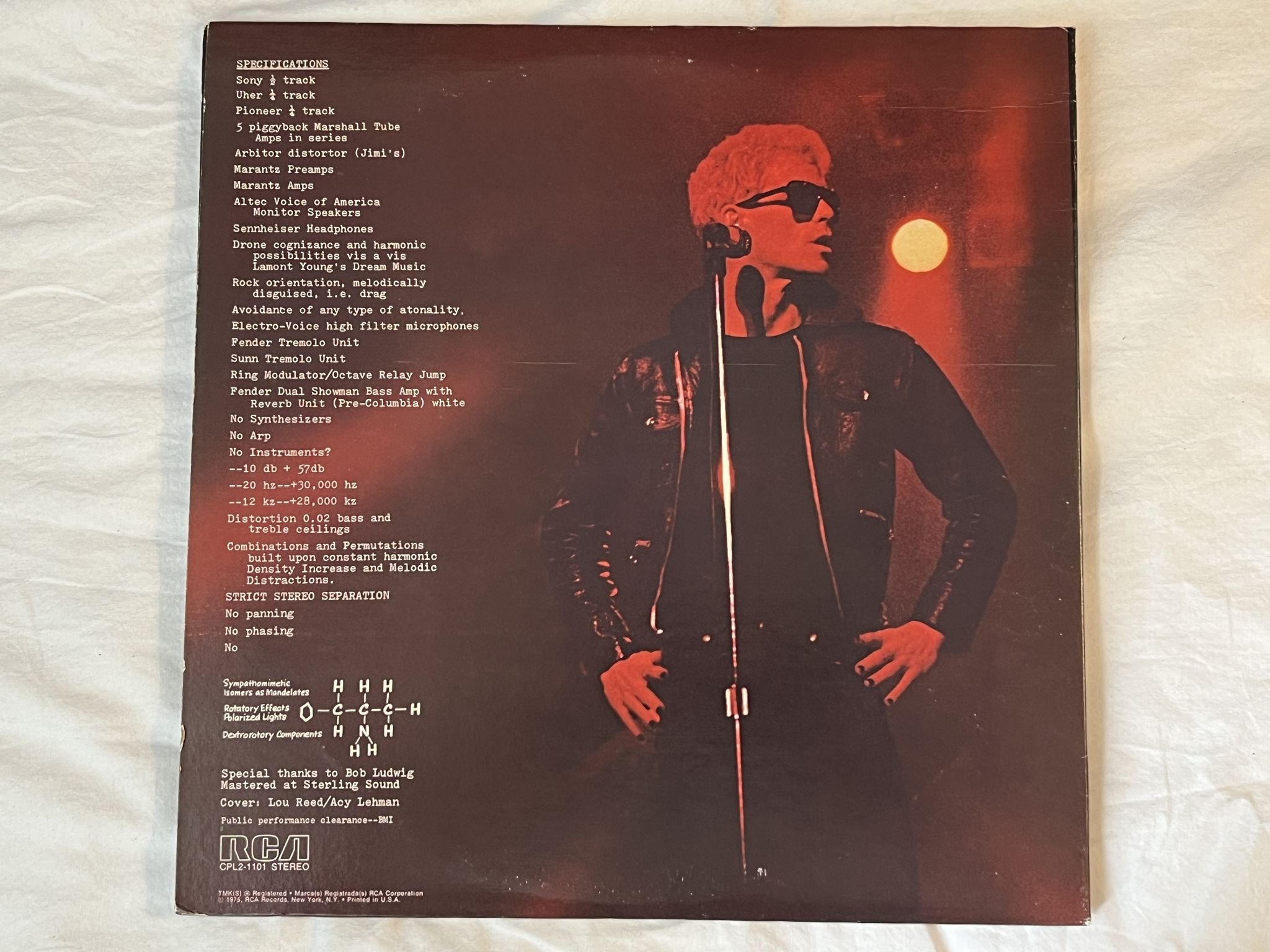 Omslagsbild för skivan LOU REED metal machine music 2X LP -75 US CPL2-1101 RCA Victor