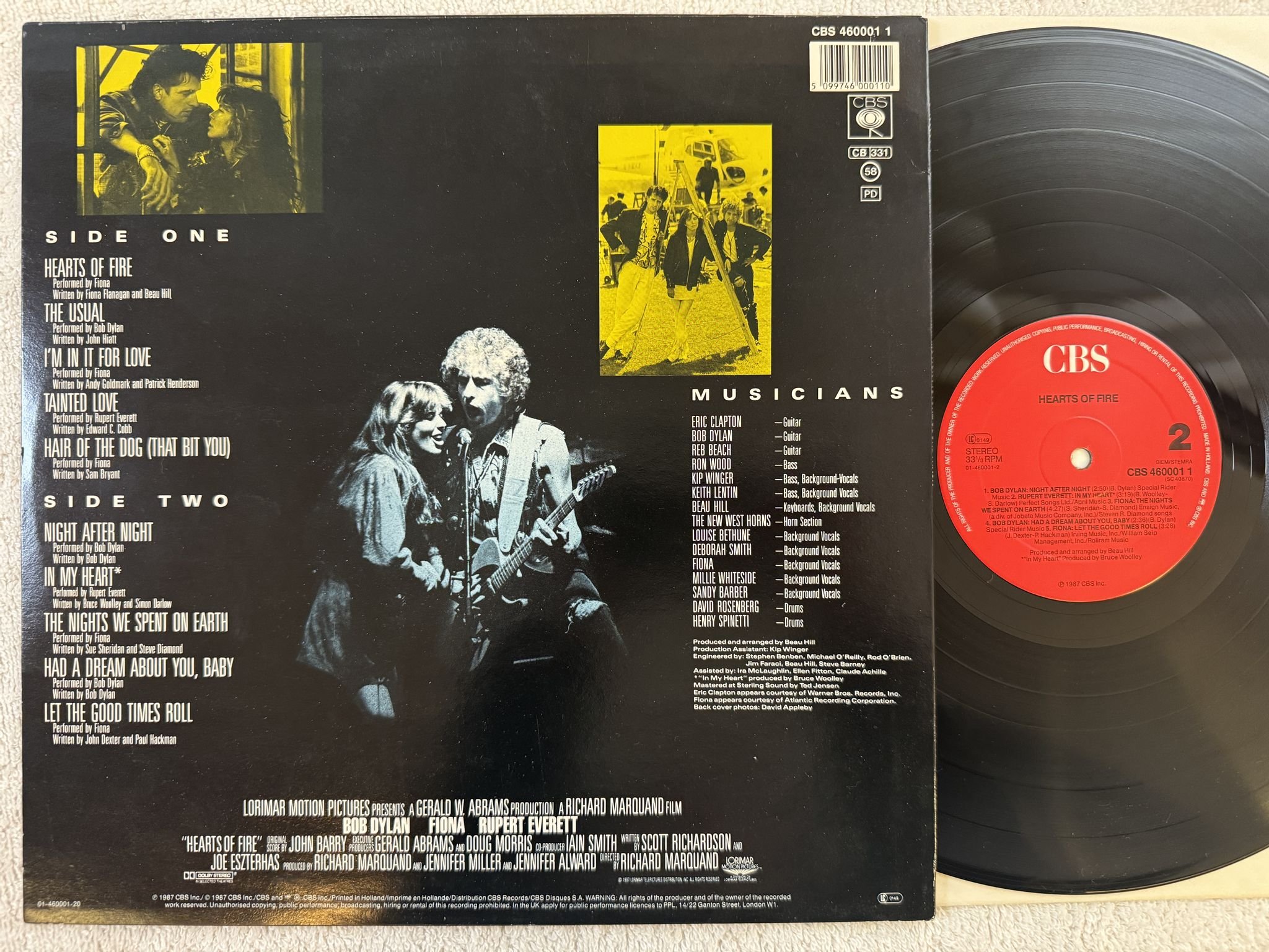 Omslagsbild för skivan FIONA, BOB DYLAN , RUPERT EVERETT hearts of fire LP -87 CBS 460001 1