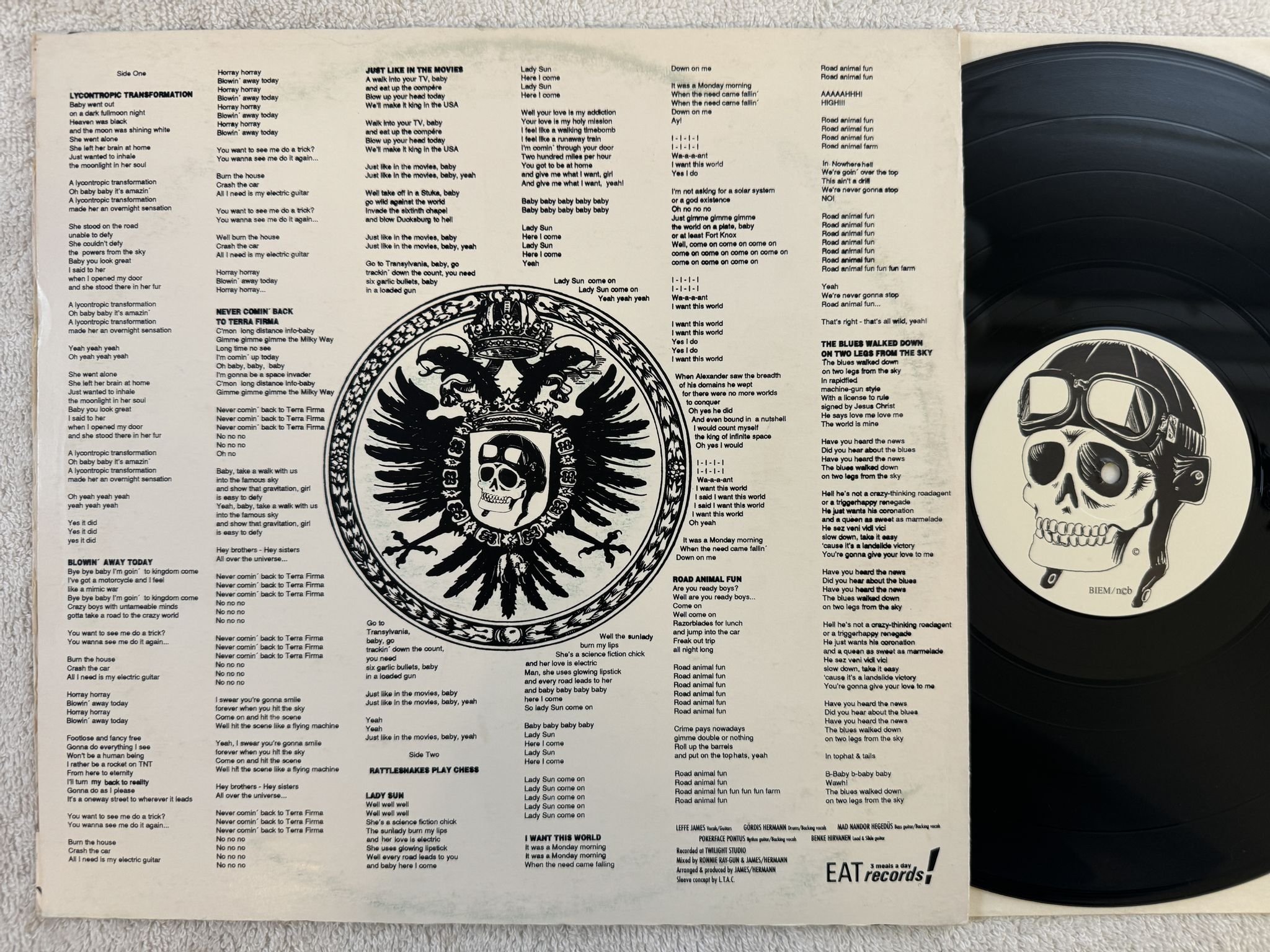 Omslagsbild för skivan WEREWOLVES ON WHEELS vs. everything that moves LP Eat Records