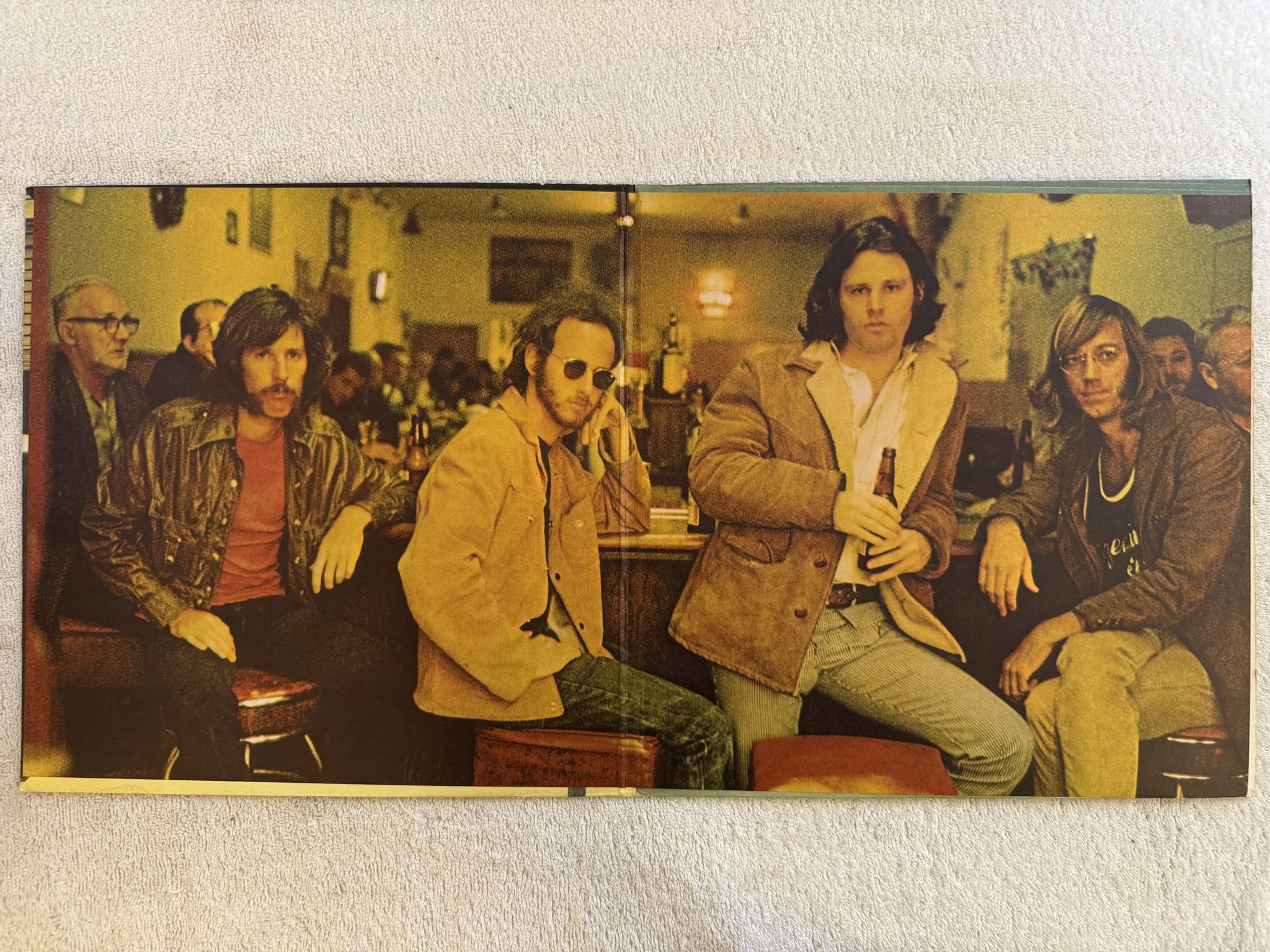Omslagsbild för skivan THE DOORS morrison hotel LP -70 US EKS-75007 Elektra
