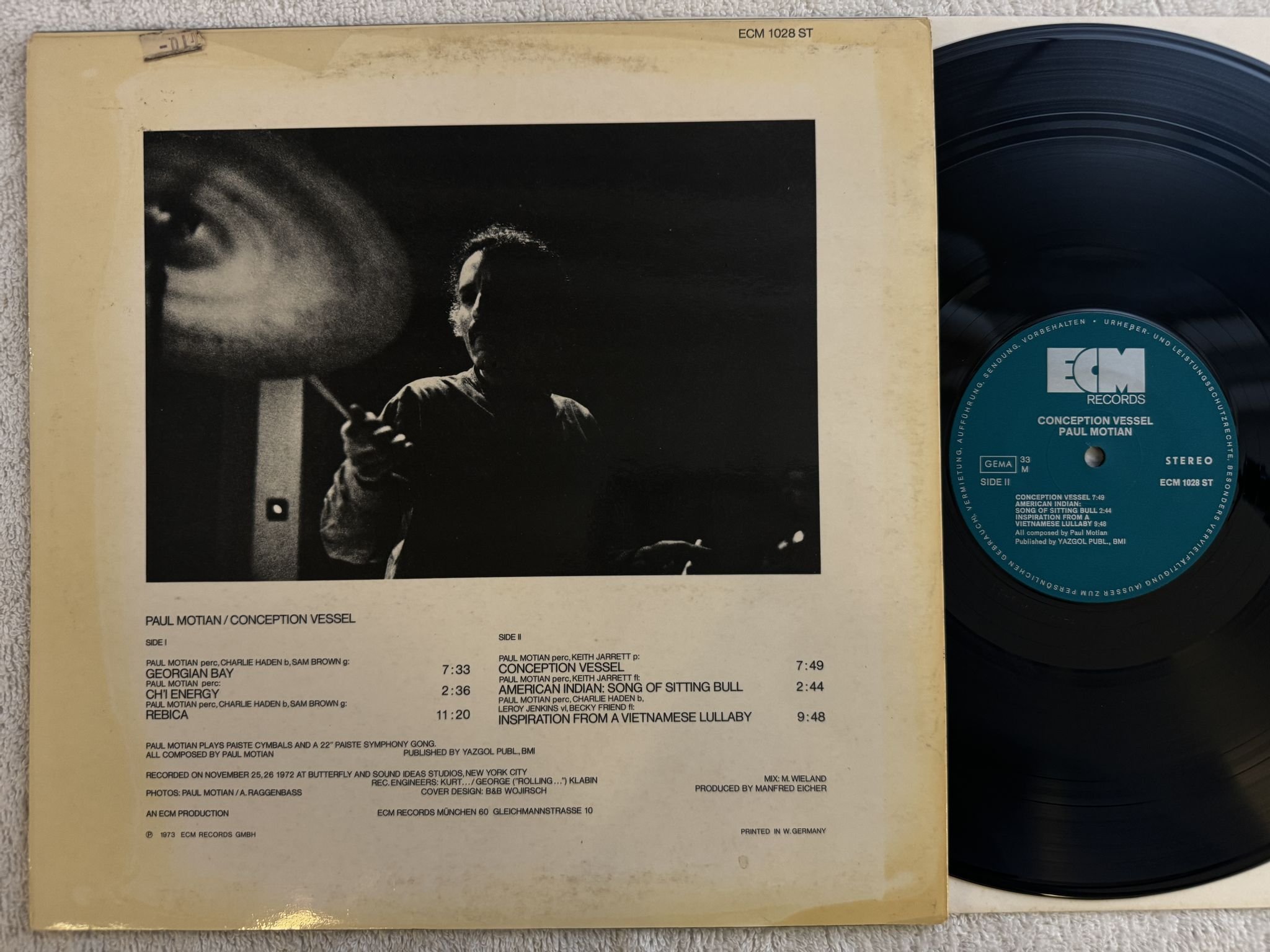 Omslagsbild för skivan PAUL MOTIAN conception vessel LP -73 ECM-1-1028 ECM Records