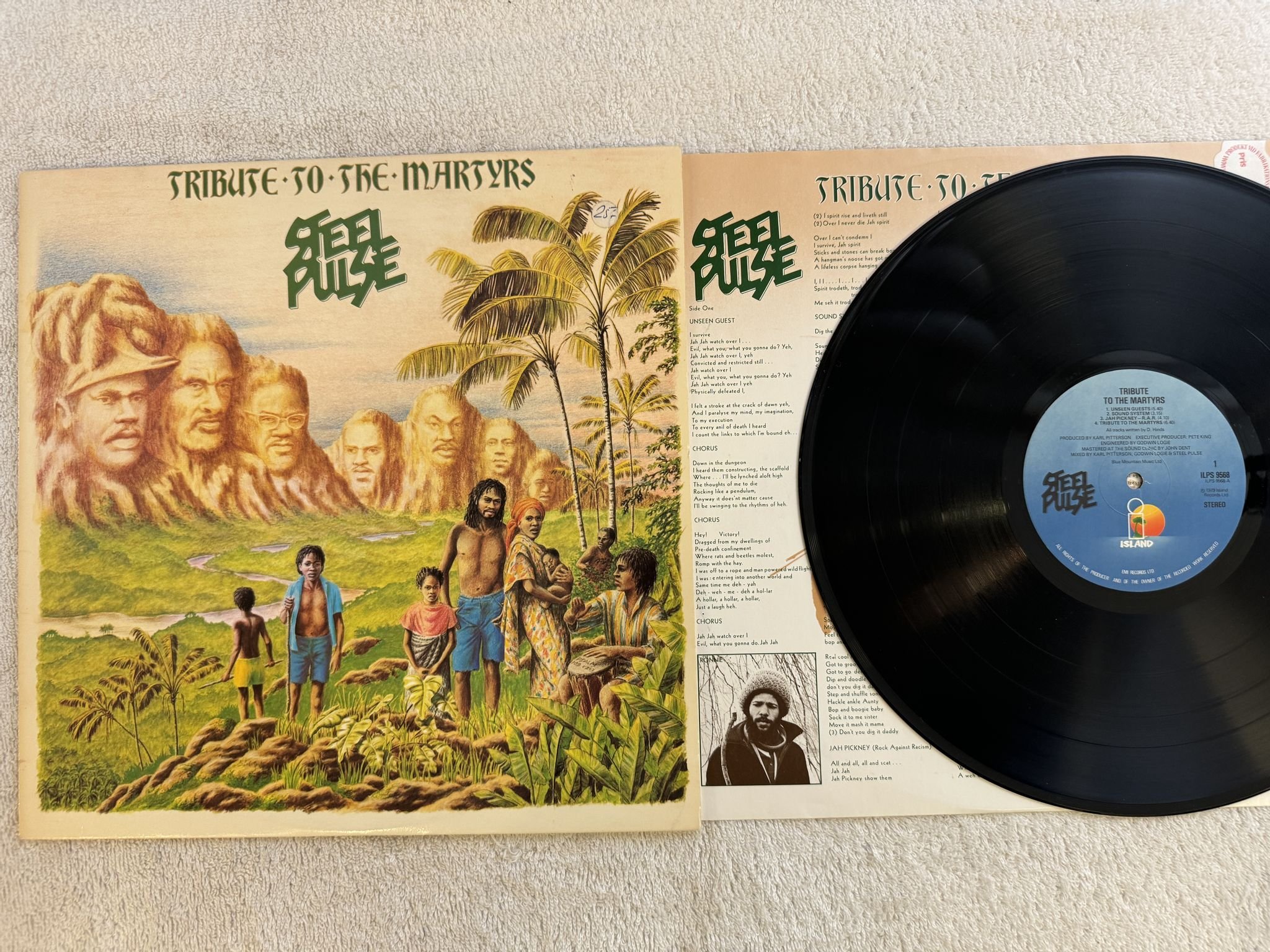 Omslagsbild för skivan STEEL PULSE tribute to the martyrs LP -79 ILPS 9568 Island Records