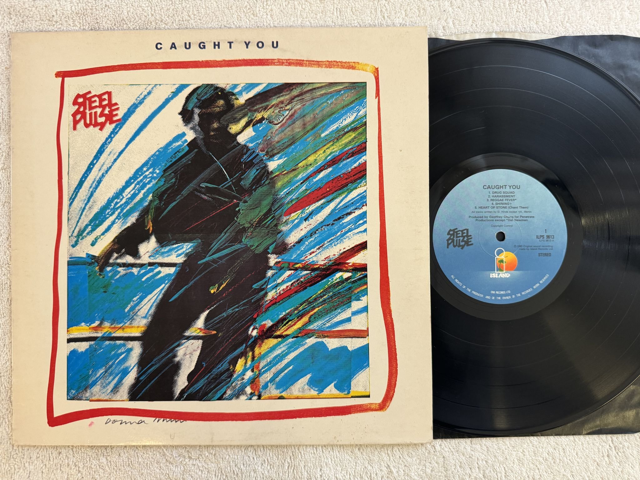 Omslagsbild för skivan STEEL PULSE caught you LP -80 ILPS 9613 Island Records