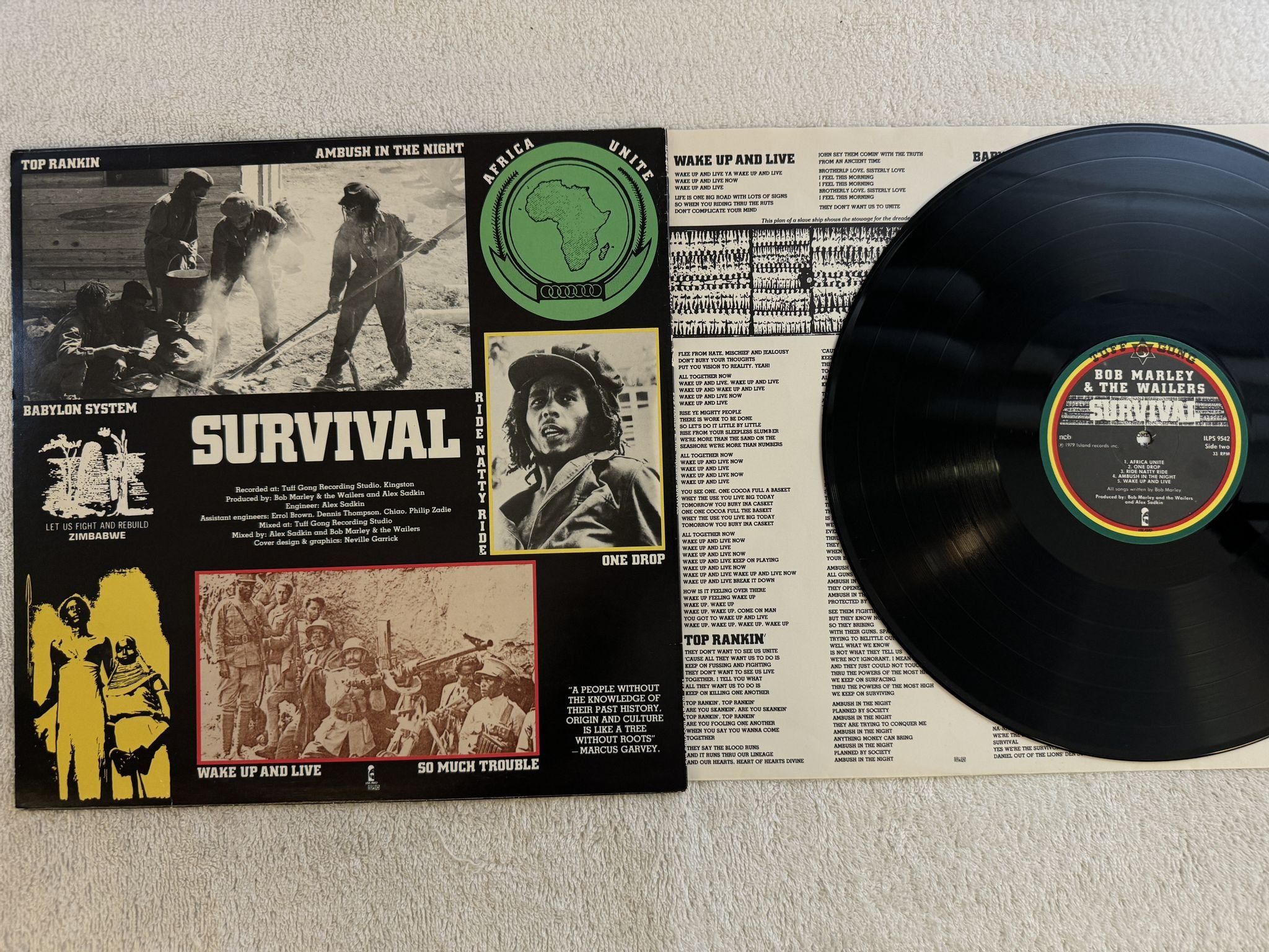Omslagsbild för skivan BOB MARLEY & THE WAILERS survival LP -79 ILPS 9542 Island Records