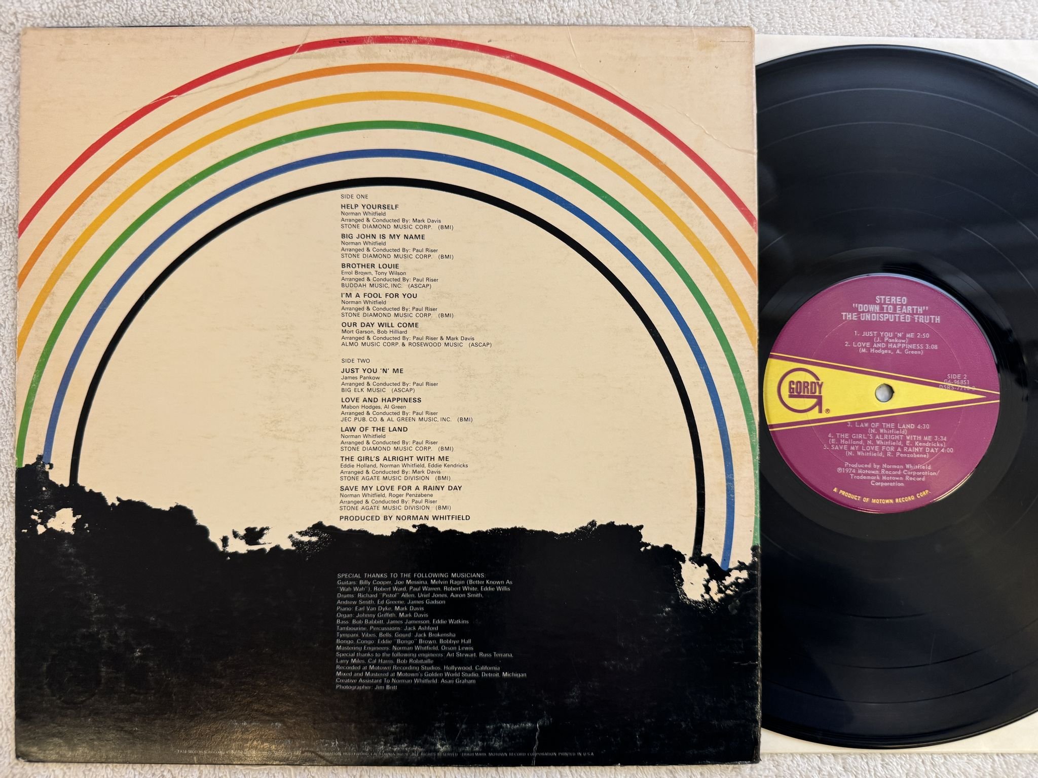 Omslagsbild för skivan THE UNDISPUTED TRUTH down to earth LP -74 G6-968S1 Gordy