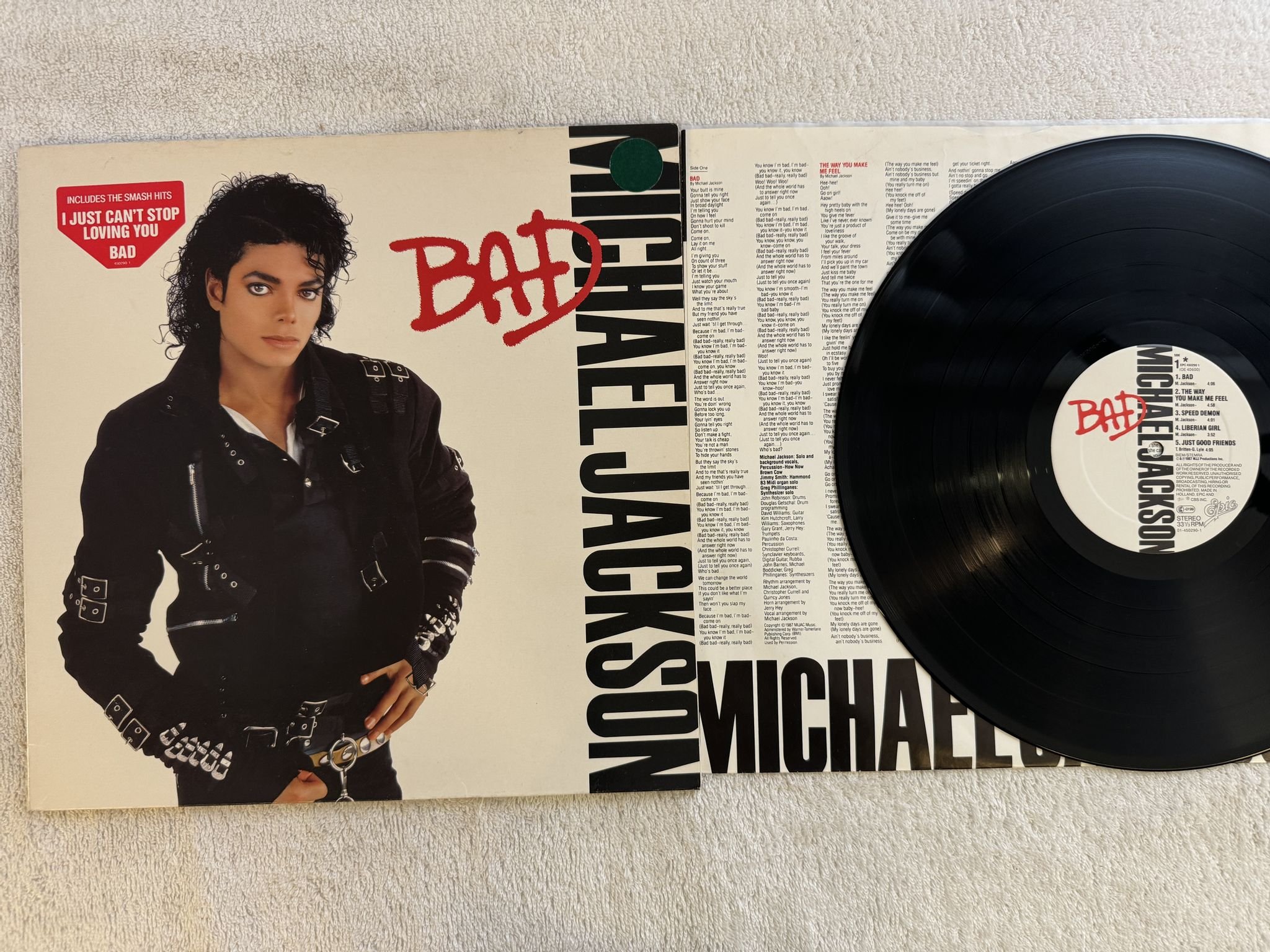 Omslagsbild för skivan MICHAEL JACKSON bad LP -87 EPC 450290 1 EPIC