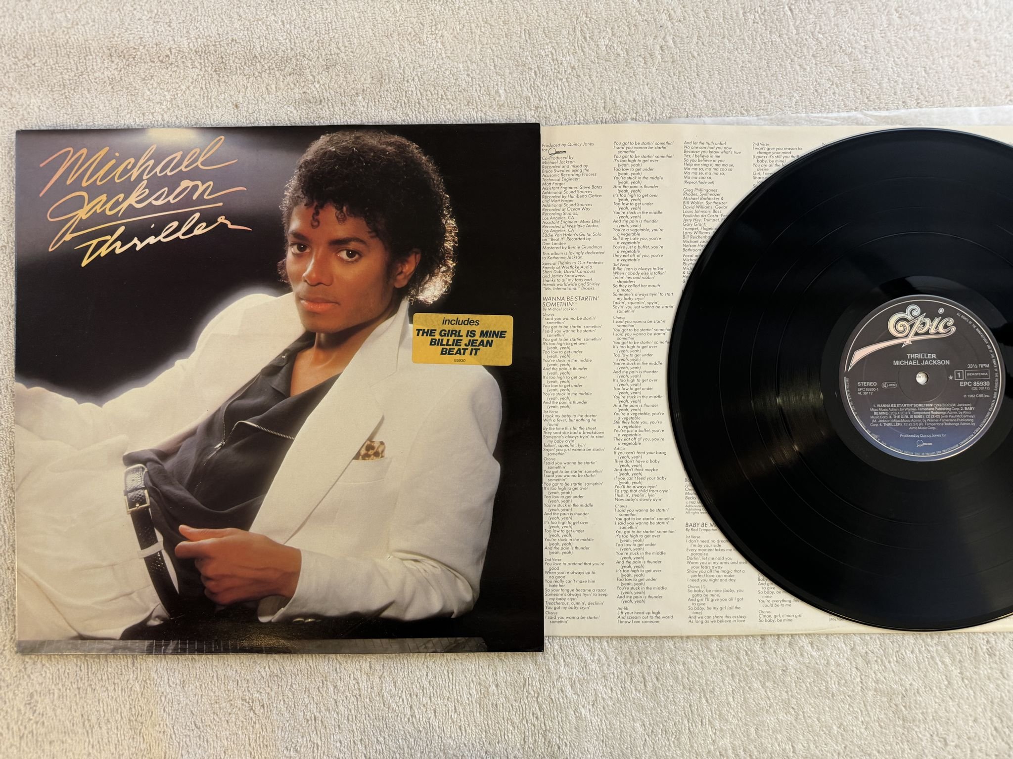 Omslagsbild för skivan MICHAEL JACKSON thriller LP -82 EPIC 85930