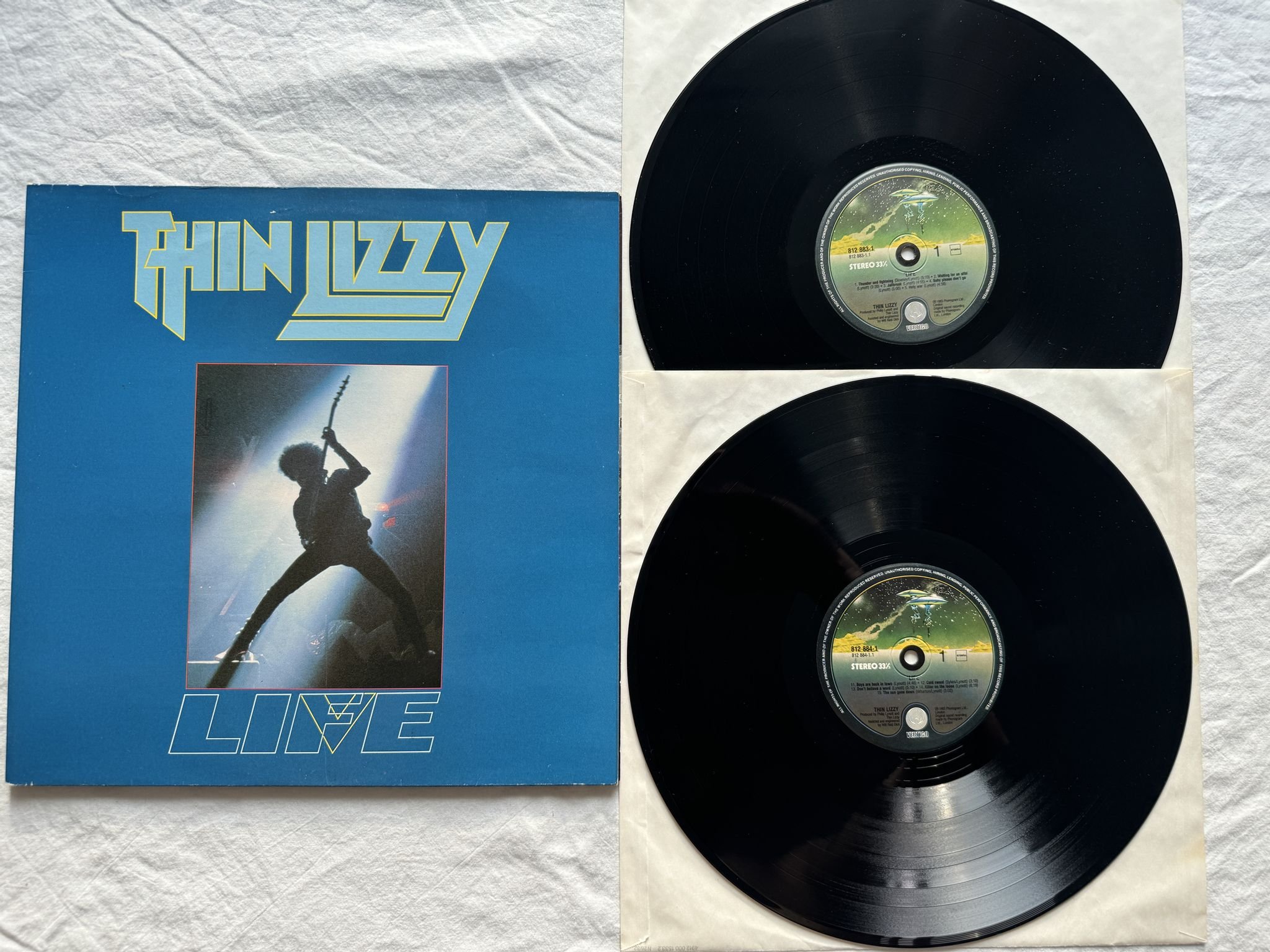 Omslagsbild för skivan THIN LIZZY life live 2X LP -83 812 882-1 Vertigo