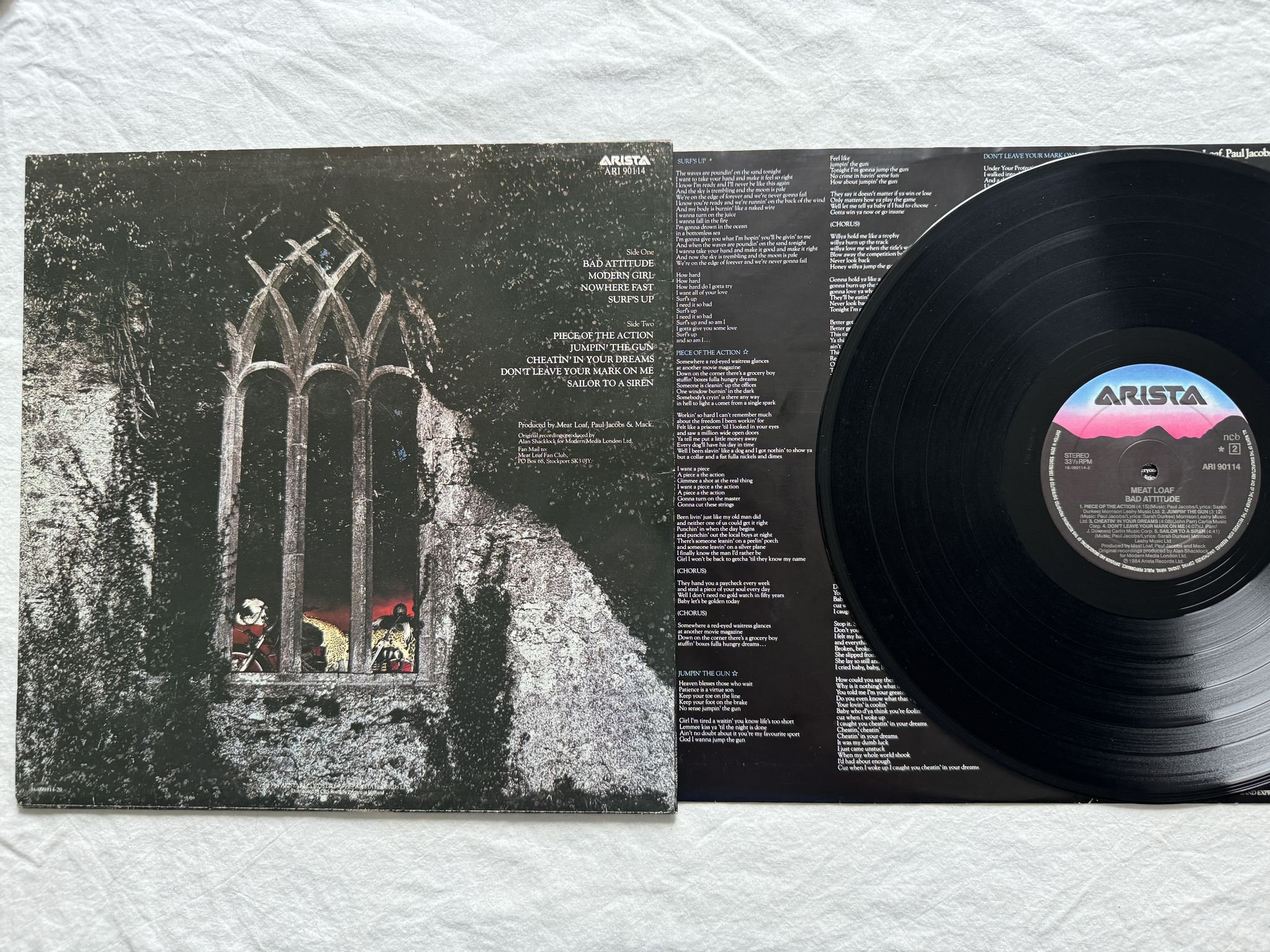 Omslagsbild för skivan MEAT LOAF bad attitude LP -84 ARI 90114 Arista