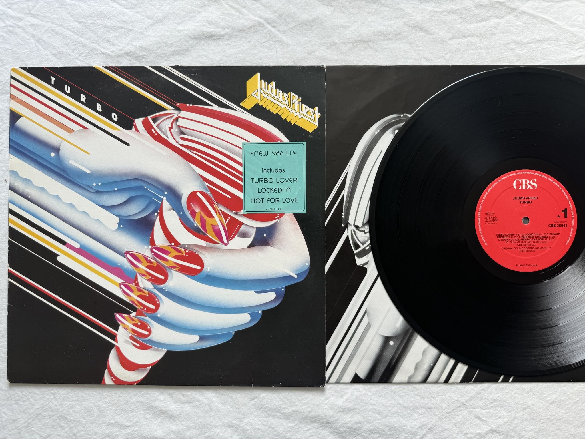 Omslagsbild för skivan JUDAS PRIEST turbo LP -86 CBS 26641