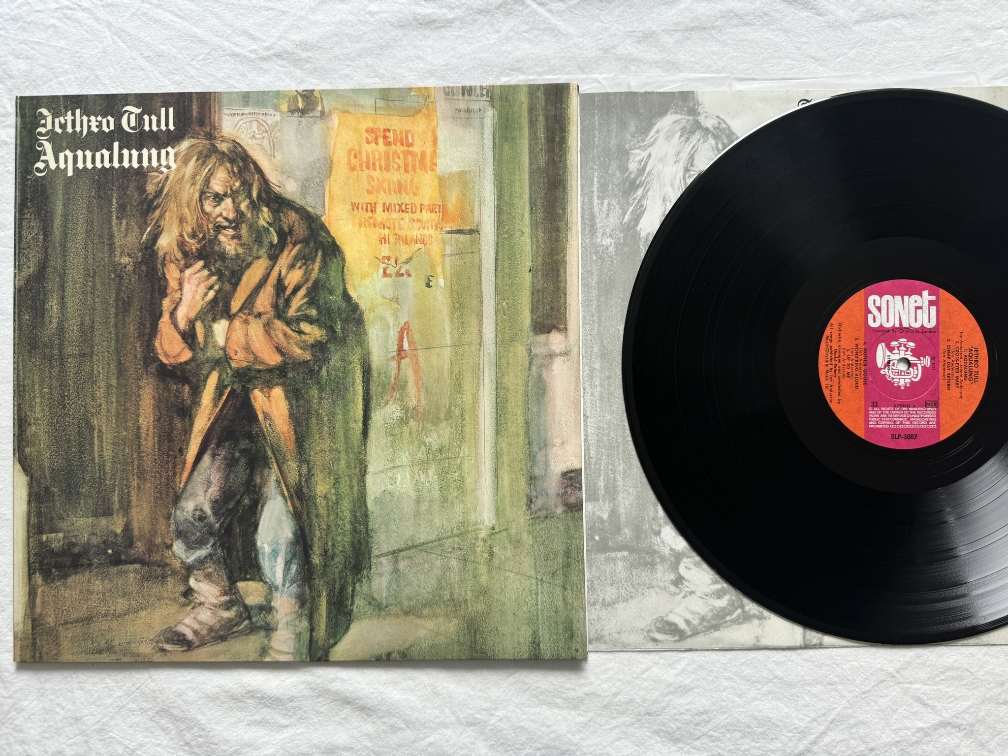 Omslagsbild för skivan JETHRO TULL aqualung LP -71 SLP-3007 Sonet