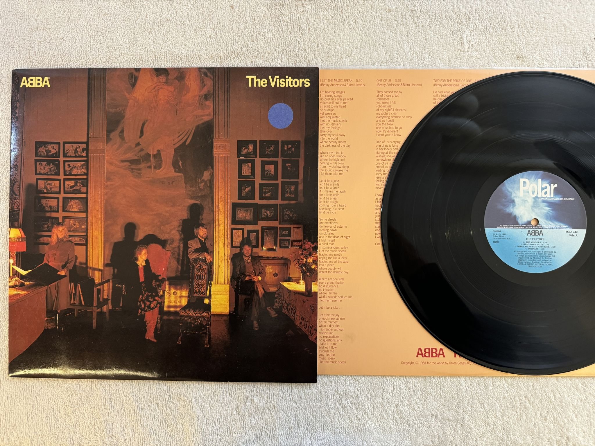 Omslagsbild för skivan ABBA the visitors LP -81 SWE POLS 342 Polar