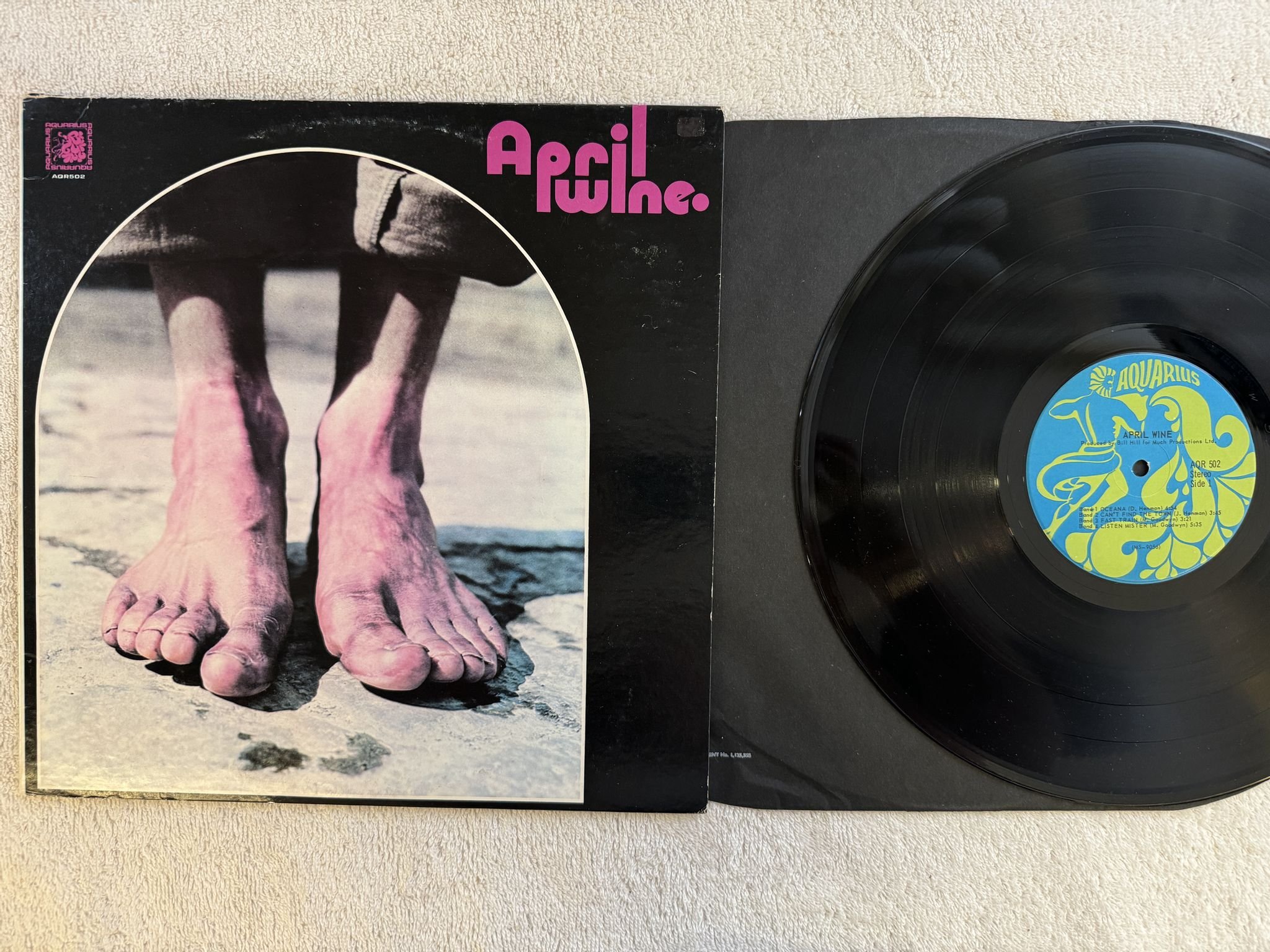 Omslagsbild för skivan APRIL WINE april wine LP US AQR-502 Aquarius Records