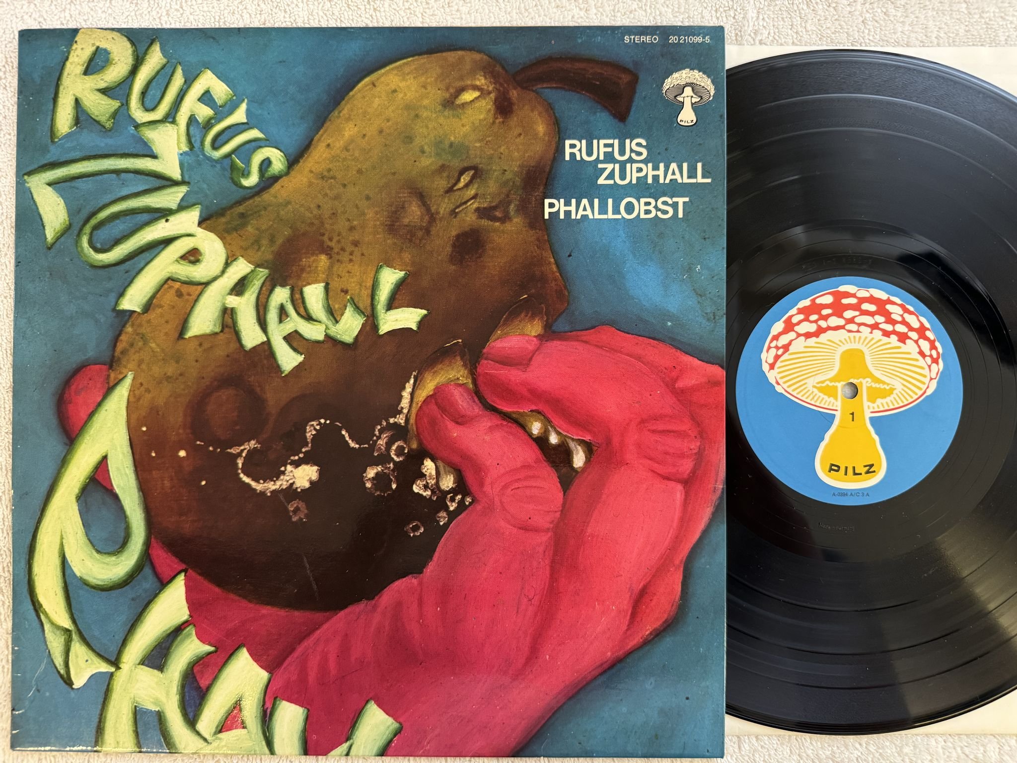 Omslagsbild för skivan RUFUS ZUPHALL phallobst LP -81 20 21099-5 Pilz