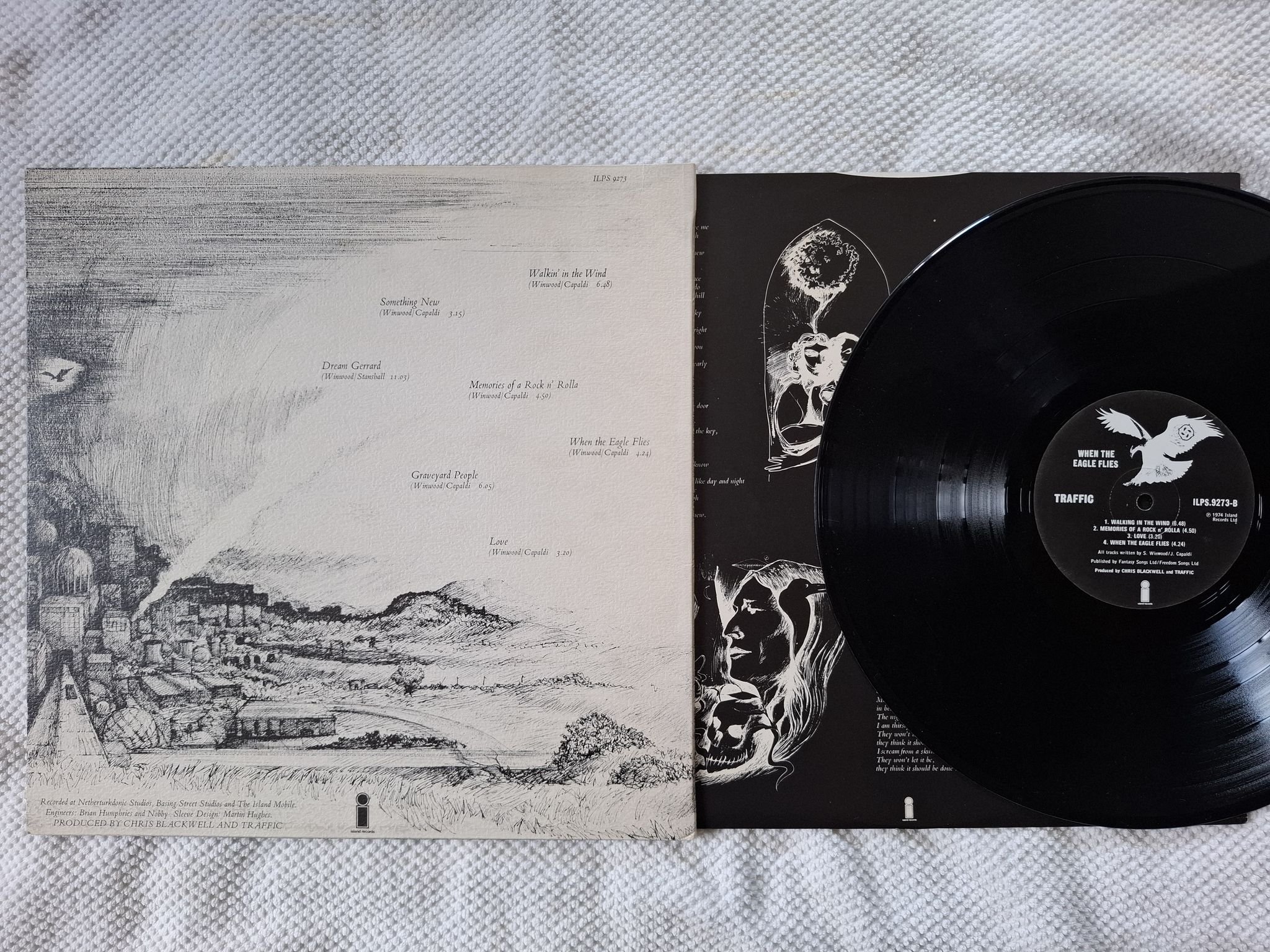 Omslagsbild för skivan TRAFFIC when the eagle flies LP -74 UK ILPS 9373 Island Records