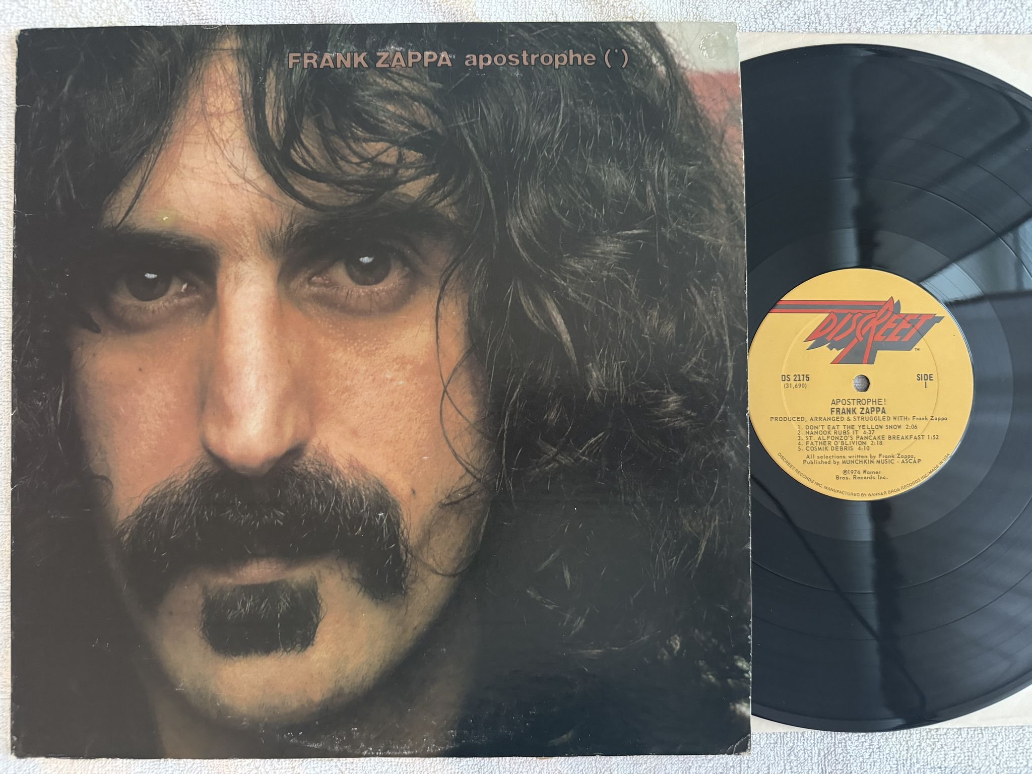 Omslagsbild för skivan FRANK ZAPPA apostrophe LP -74 DS 2175 Discreet