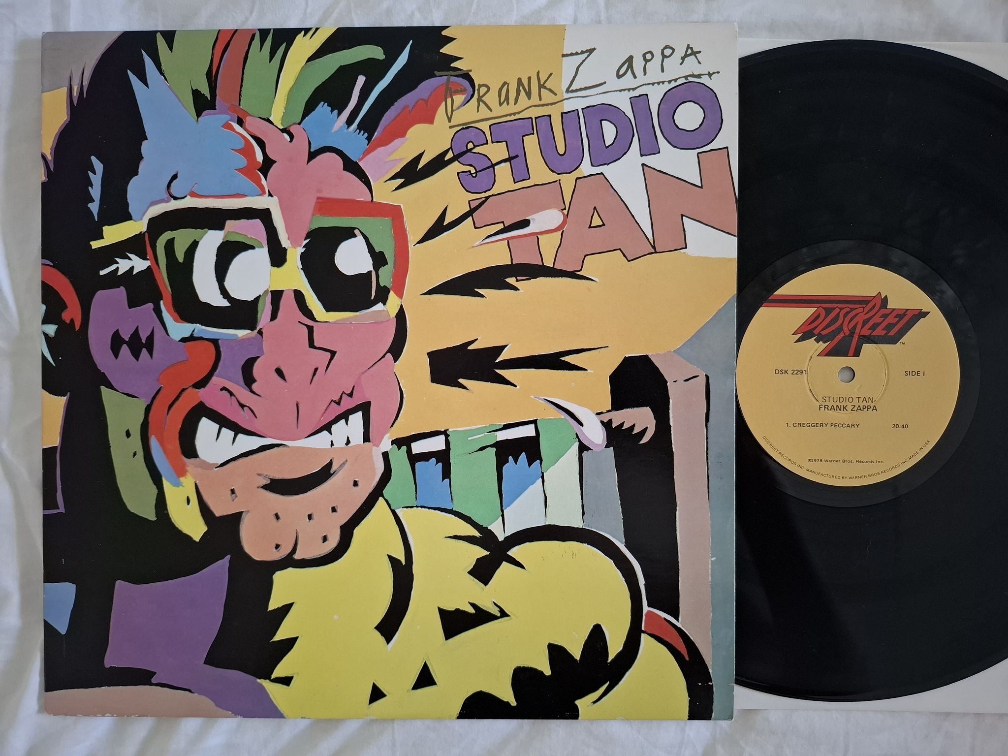 Omslagsbild för skivan FRANK ZAPPA studio tan LP -78 DSK 2291 Discreet