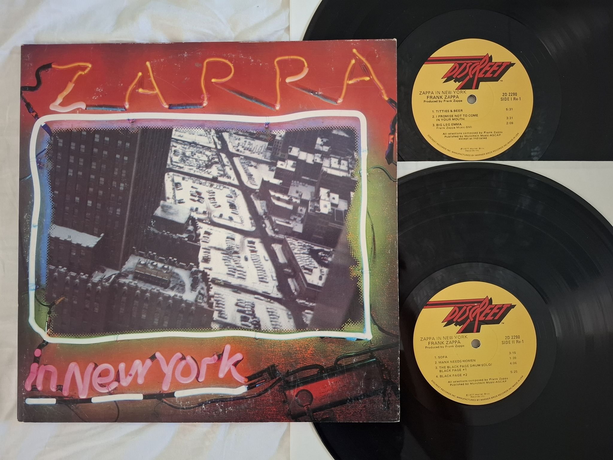 Omslagsbild för skivan FRANK ZAPPA zappa in new york 2xLP -78 Discreet 2D 2290