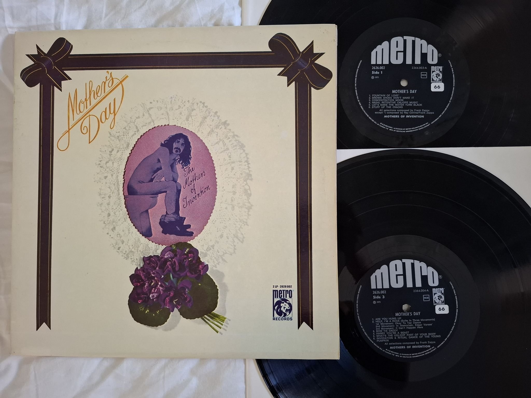 Omslagsbild för skivan THE MOTHERS OF INVENTION mother's day 2xLP -71 Metro Records 2626 002