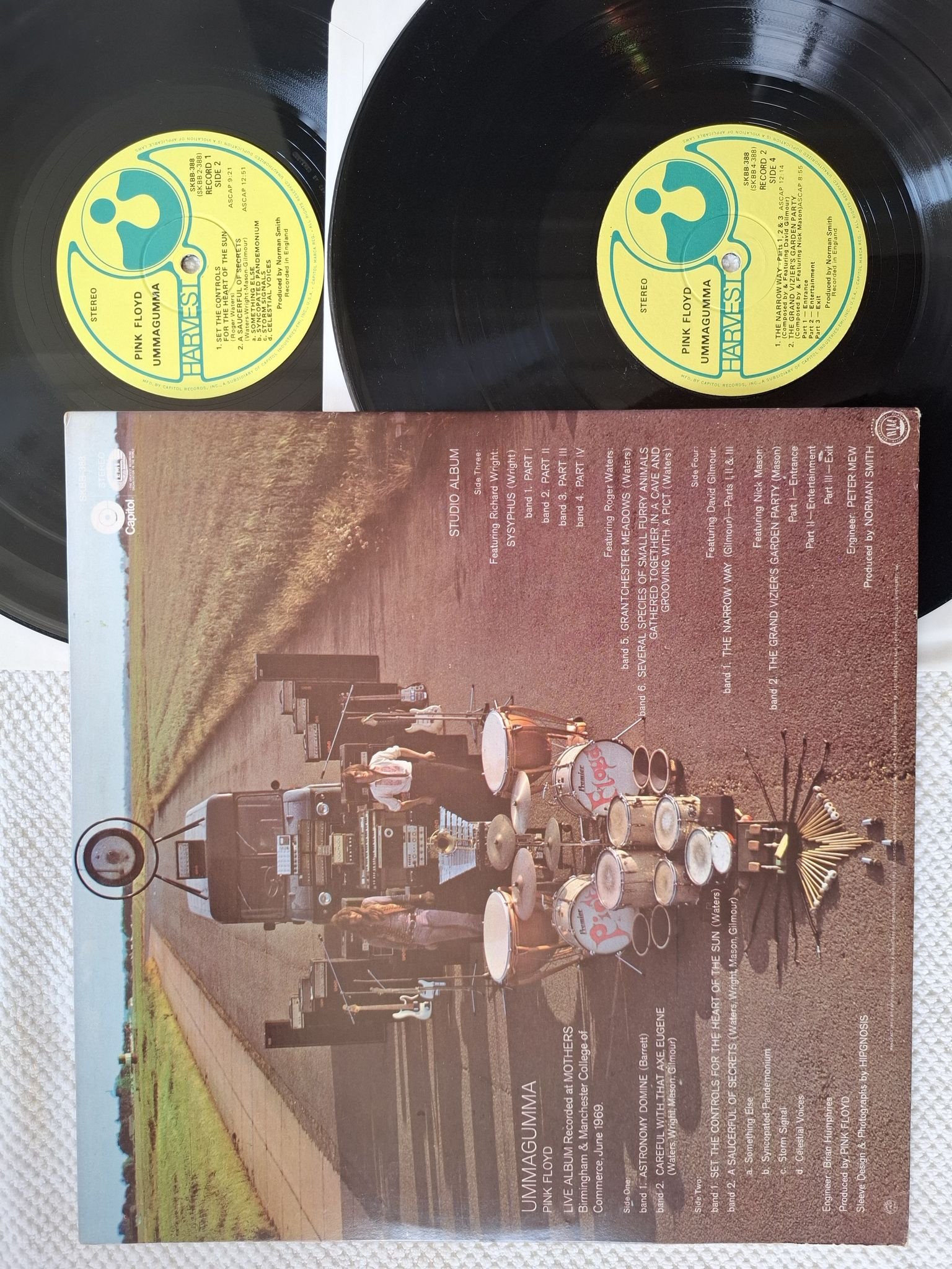 Omslagsbild för skivan PINK FLOYD ummagumma 2xLP -69 SKBB-388 Harvest