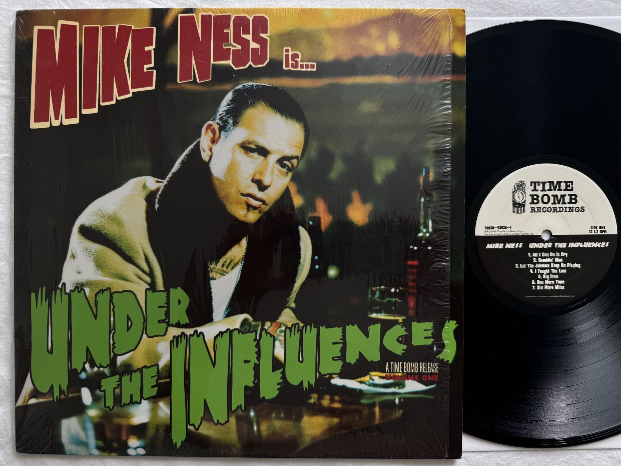 Omslagsbild för skivan MIKE NESS under the influences LP -99 70930-43536-1 Time Bomb Recordings