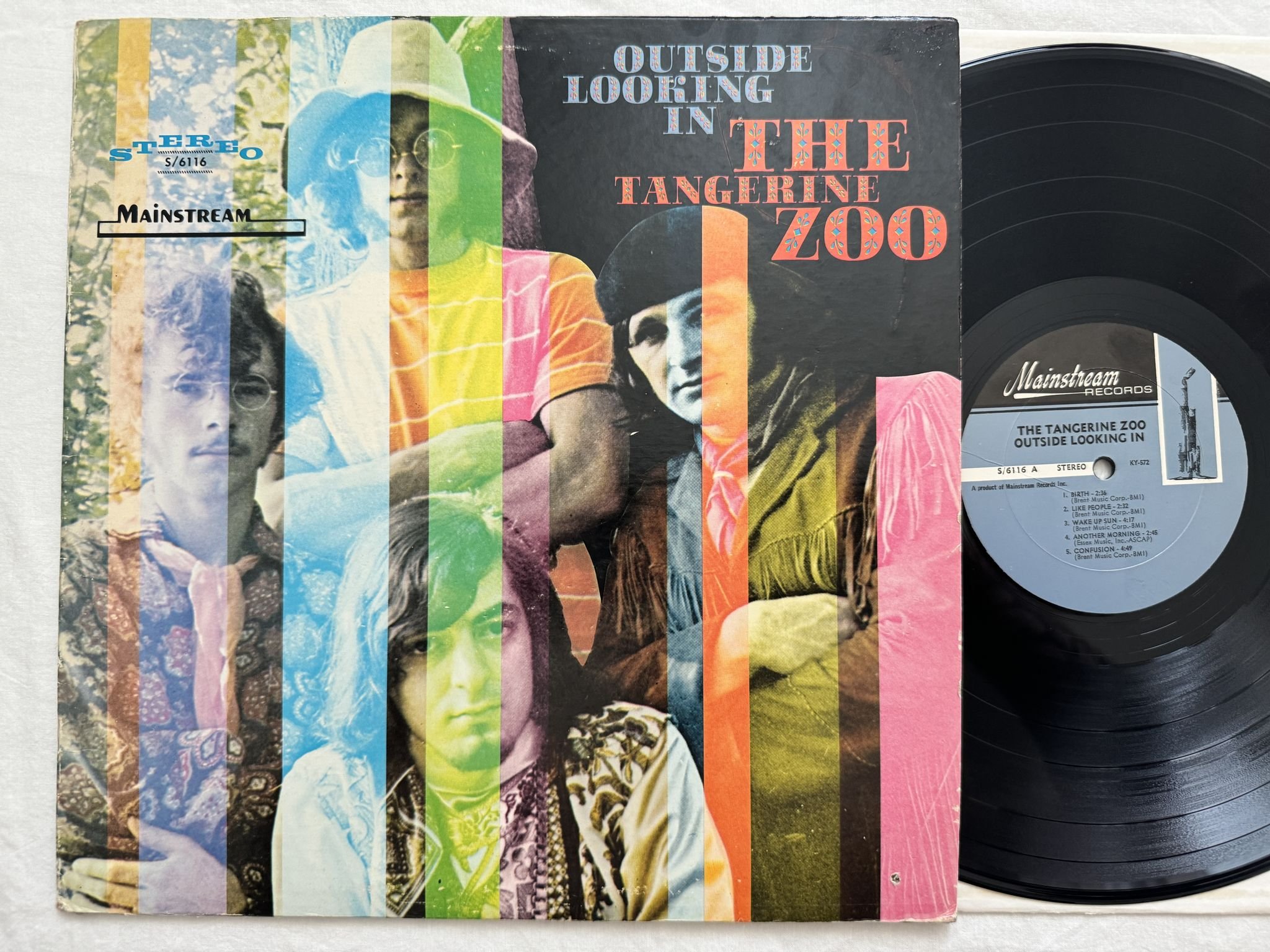 Omslagsbild för skivan THE TANGERINE ZOO outside looking in LP -68 S/6116 Mainstream Records