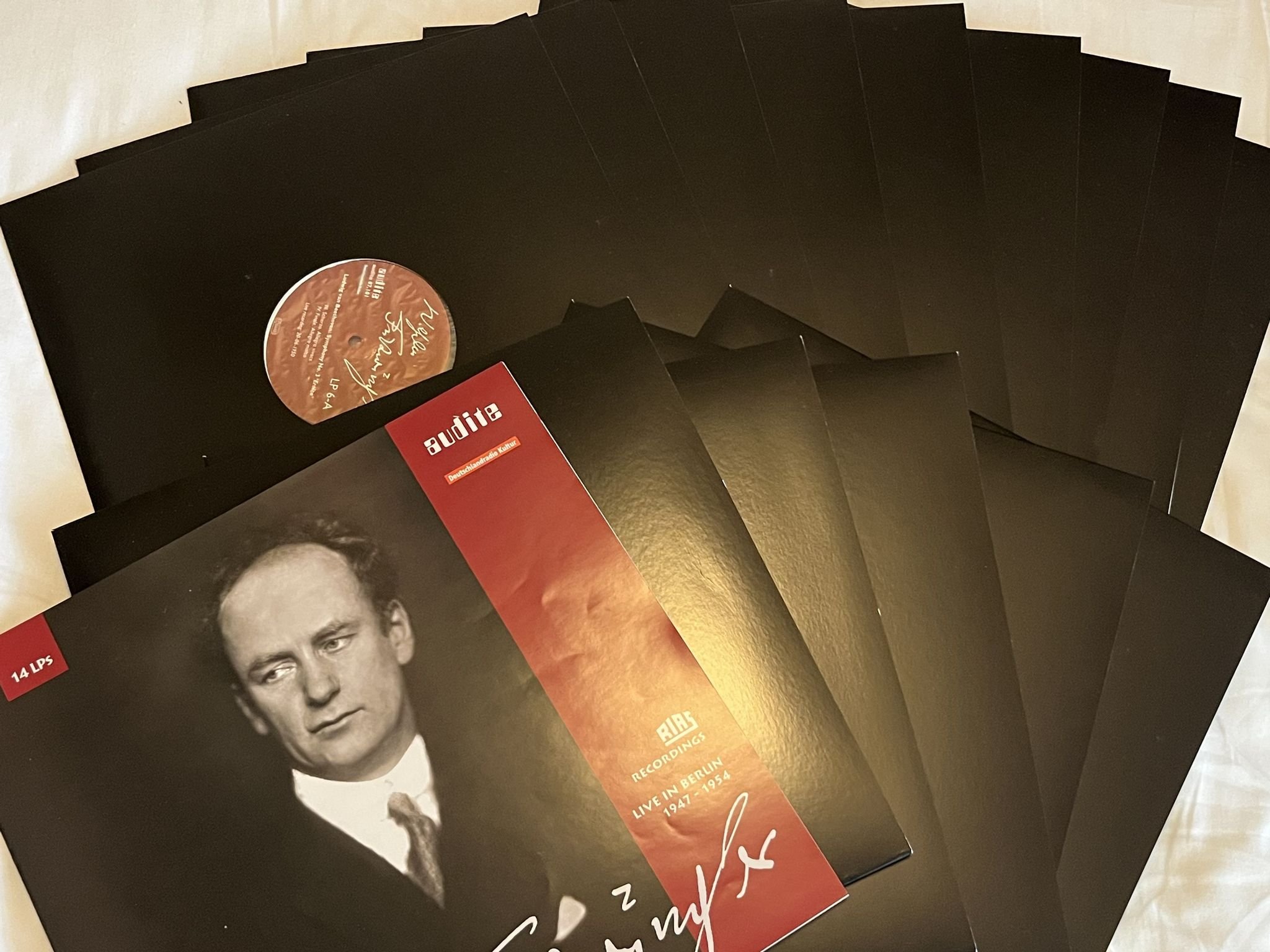 Omslagsbild för skivan FURTWÄNGLER RIAS Recordings, Live in Berlin 14xLP box 2011 AUDITE 87101