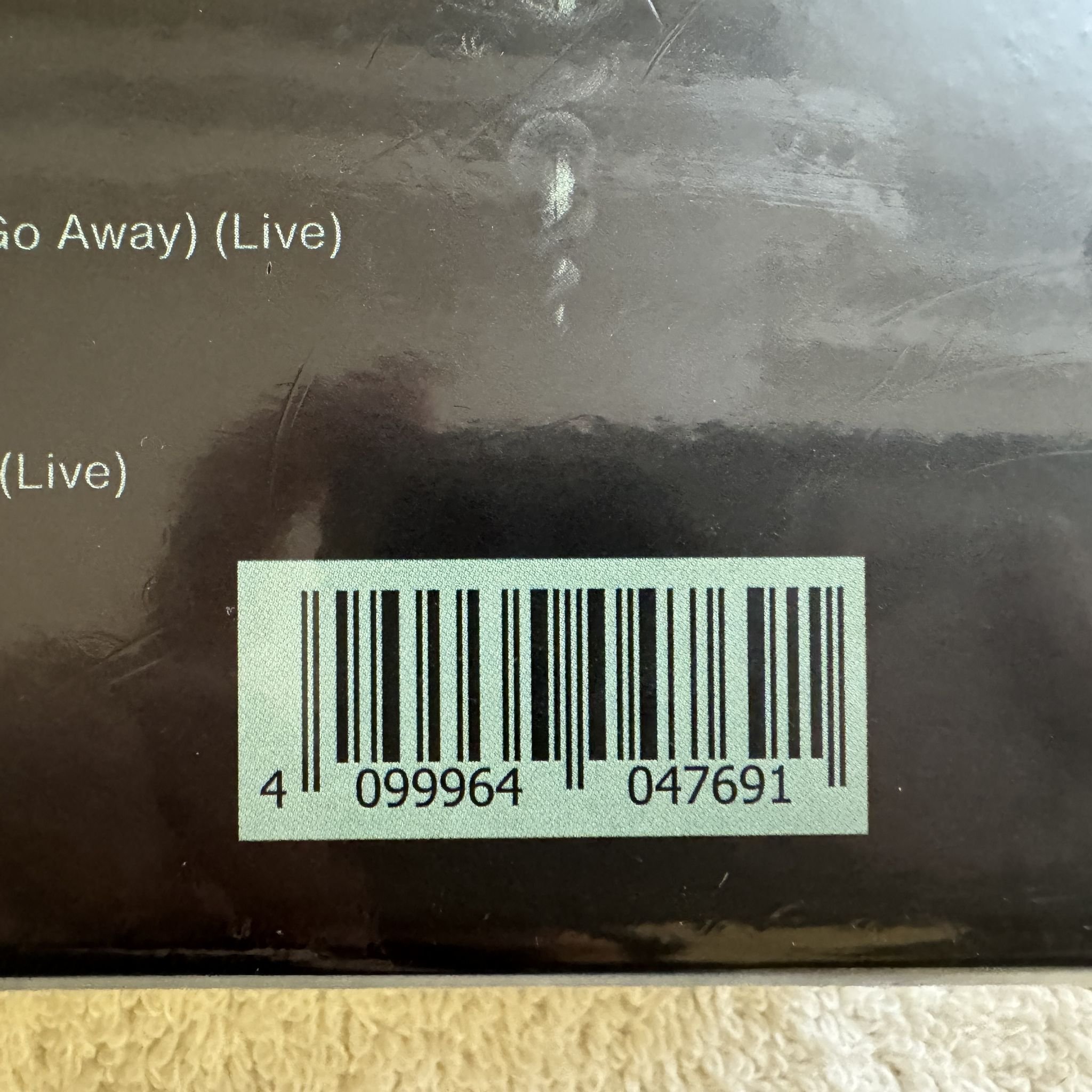 Omslagsbild för skivan Mötley Crüe - Dr. Feelgood 3xVINYL box 2024 BMG 964047691 ** Sealed **