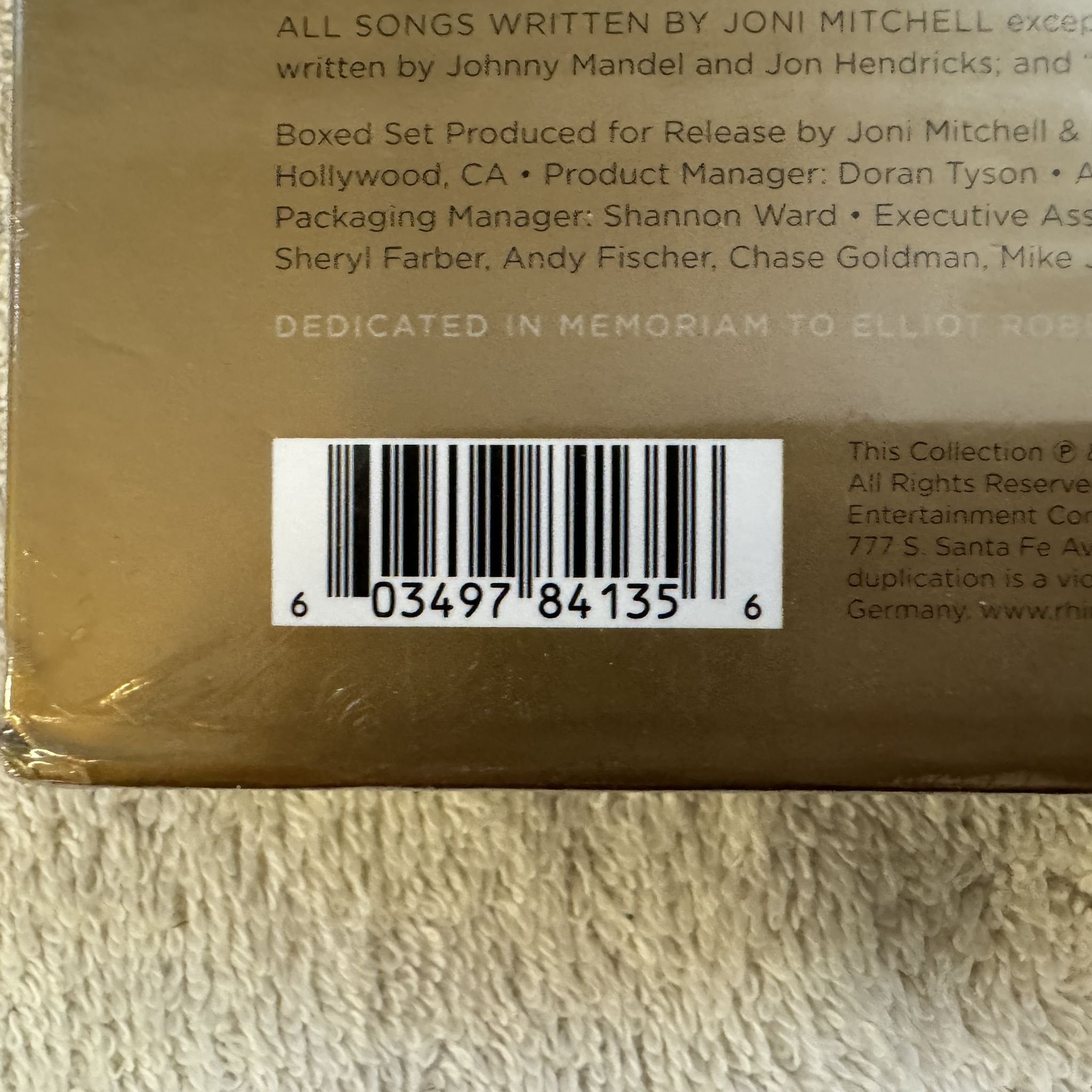 Omslagsbild för skivan Joni Mitchell – The Asylum Albums 5xLP box 2022 ASYLUM 603497841356 * SEALED *