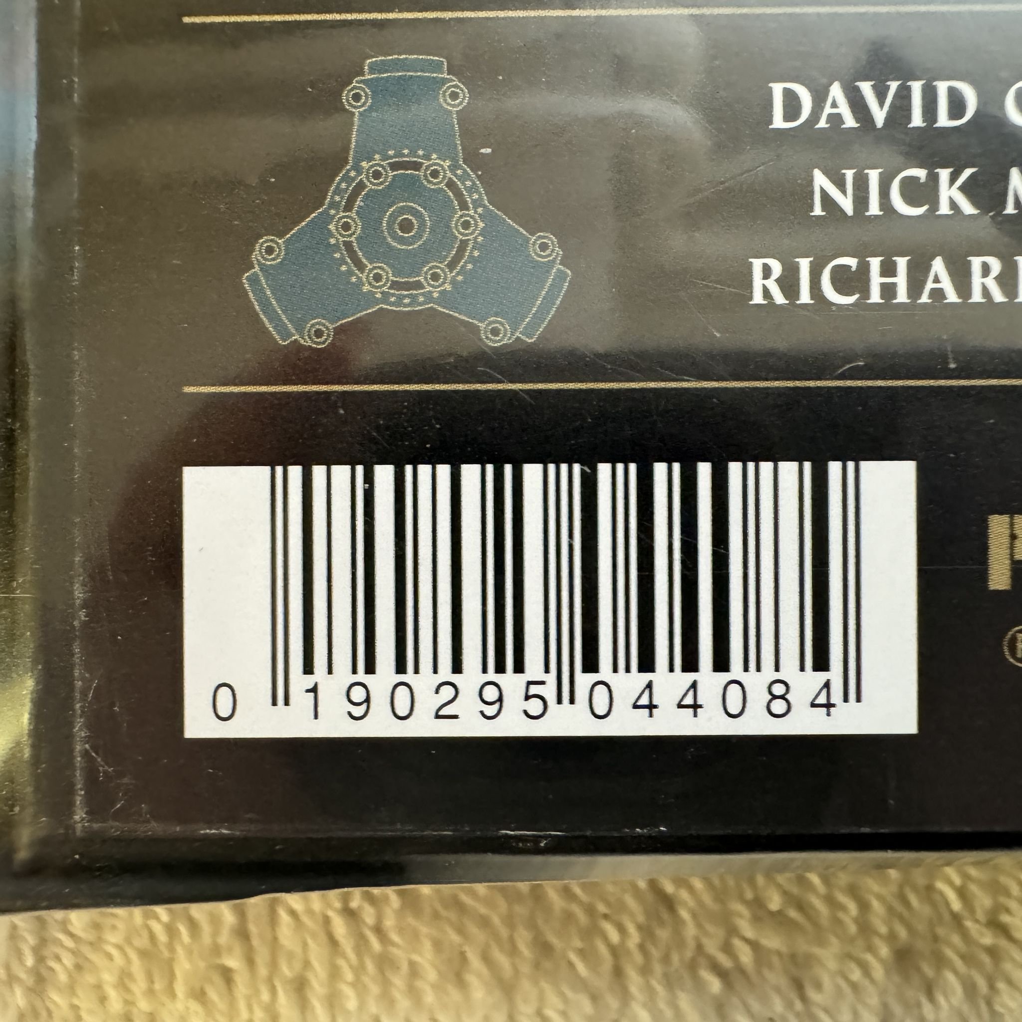 Omslagsbild för skivan PINK FLOYD A Momentary Lapse Of Reason CD + DVD box 2021 PFR37BOX * SEALED *