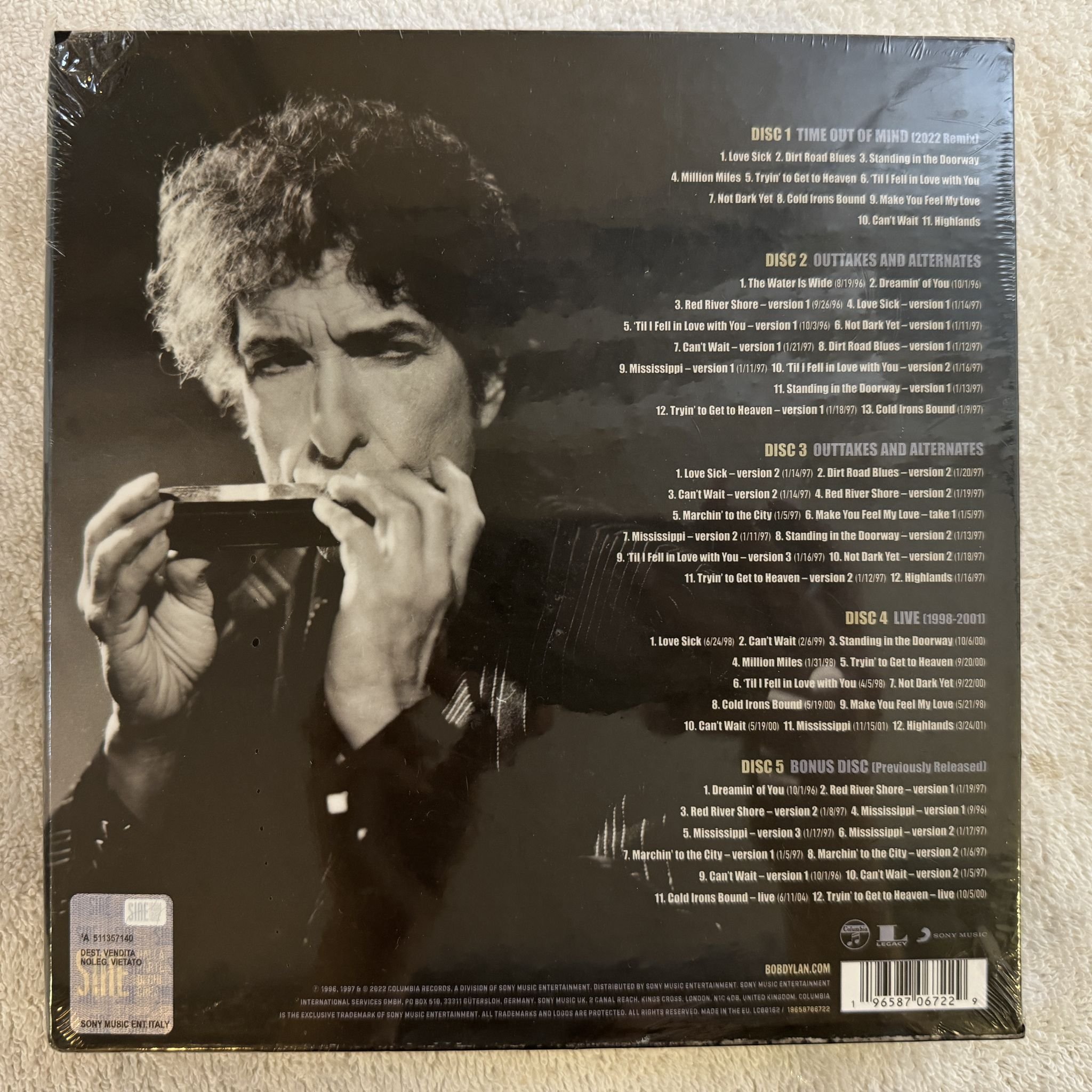 Omslagsbild för skivan BOB DYLAN the bootleg series vol 17 5xCD box -23 Columbia 19658706722 * SEALED *