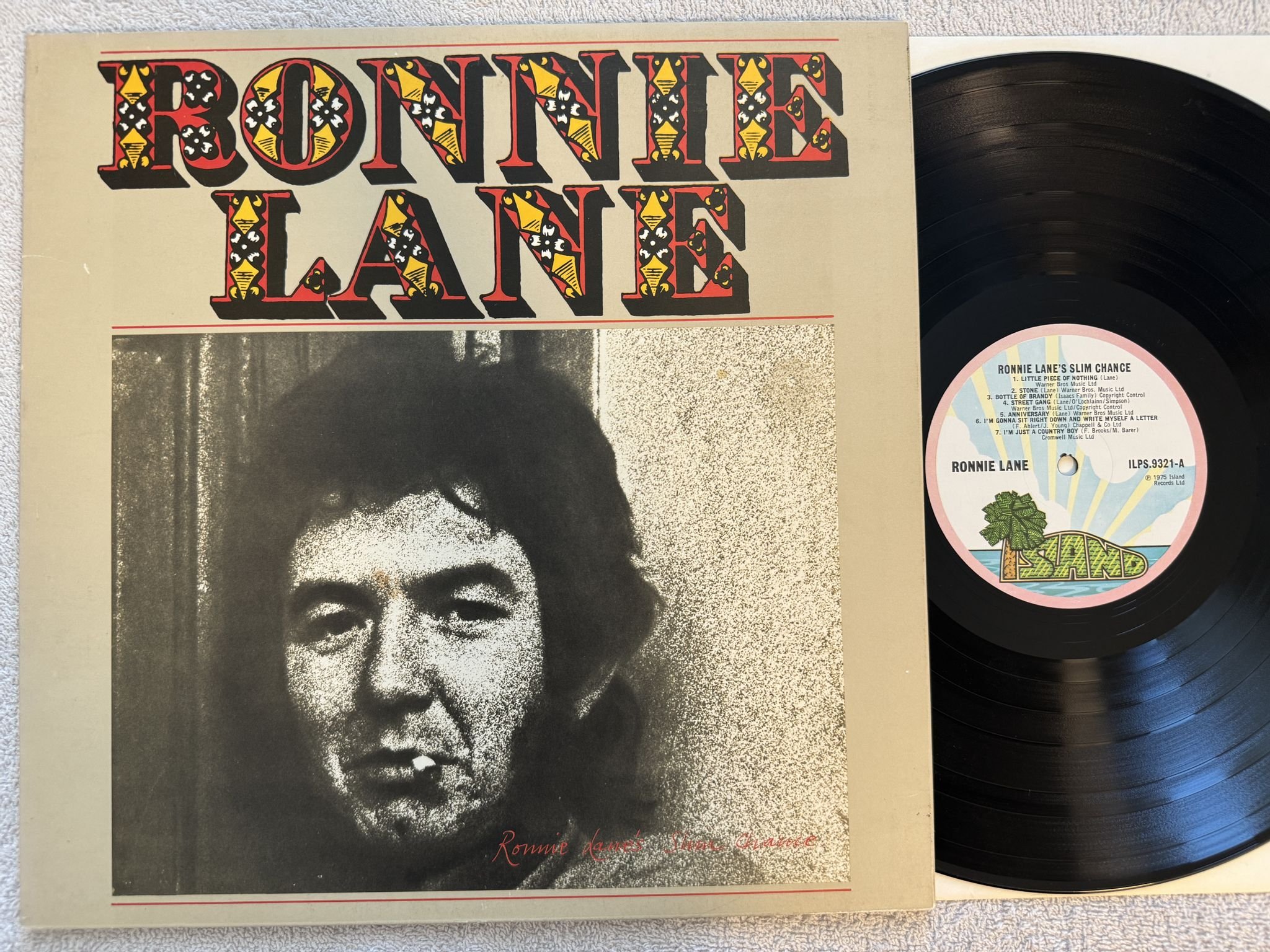Omslagsbild för skivan RONNIE LANE lane's slim chance LP -75 UK ISLAND pink rim ILPS 9321