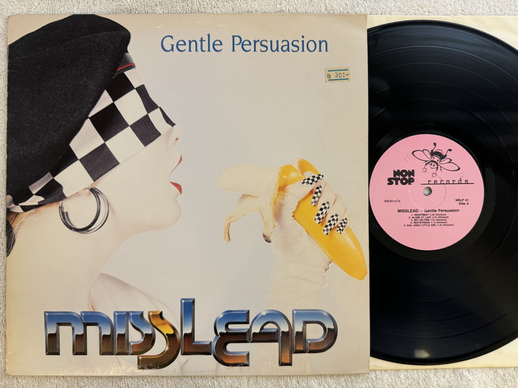Omslagsbild för skivan MISSLEAD gentle persuasion LP -89 Norway NON STOP NRLP 01
