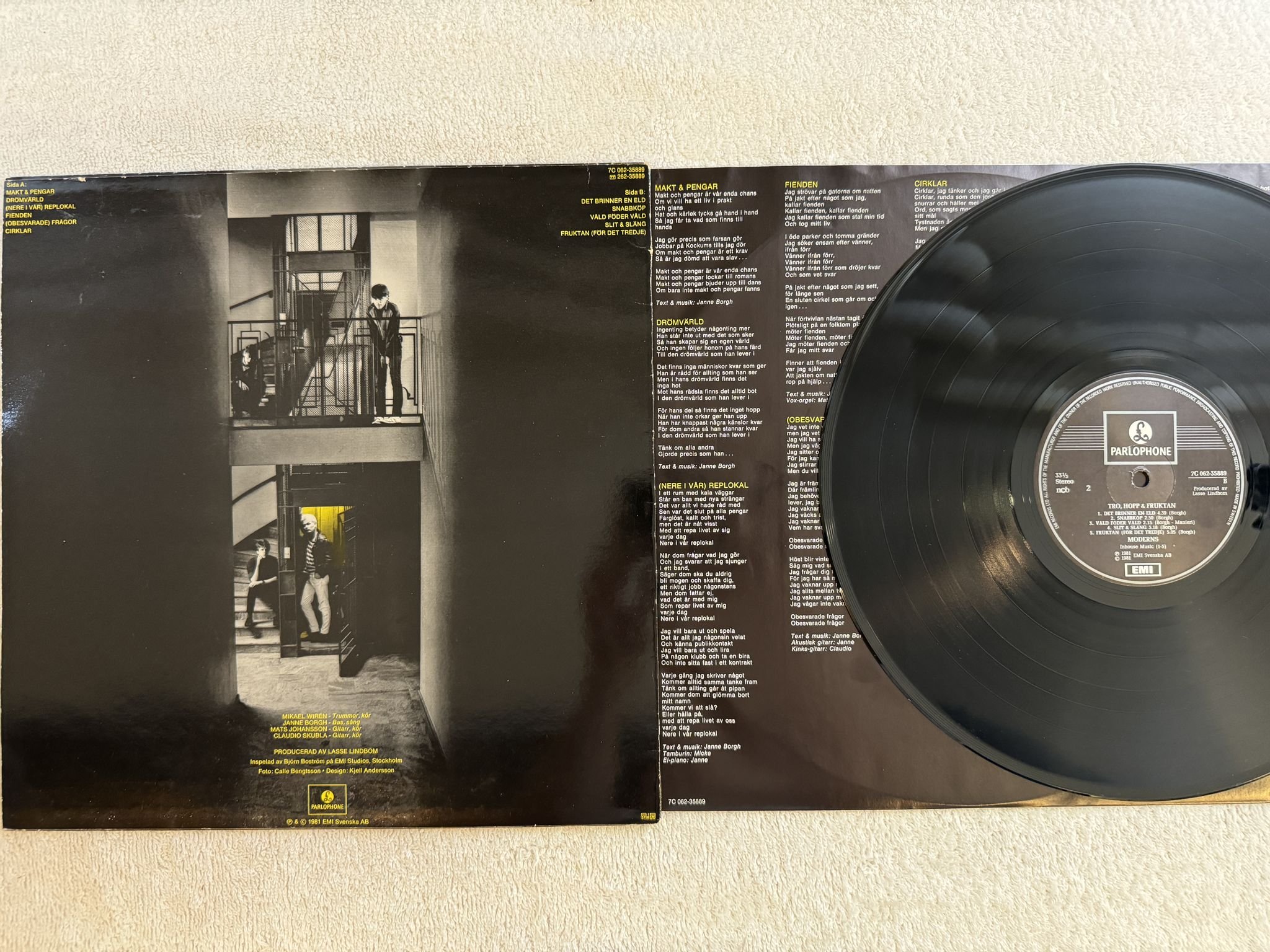 Omslagsbild för skivan MODERNS tro hopp & fruktan LP -81 Swe PARLOPHONE 7C 062-35889 *** POWER POP ***