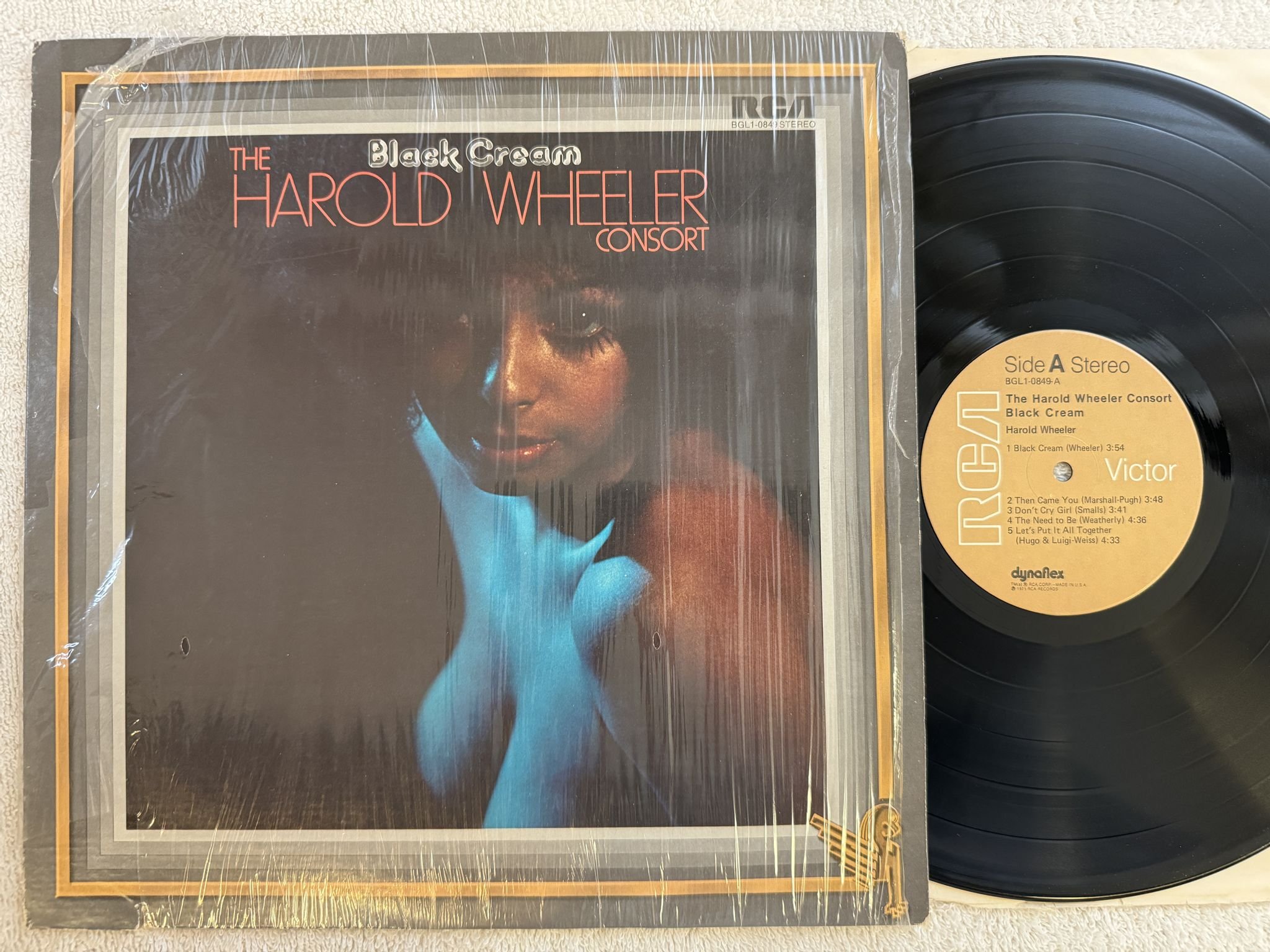 Omslagsbild för skivan THE HAROLD WHEELER CONSORT black cream LP -75 US RCA BGL1-0849 * soul funk *