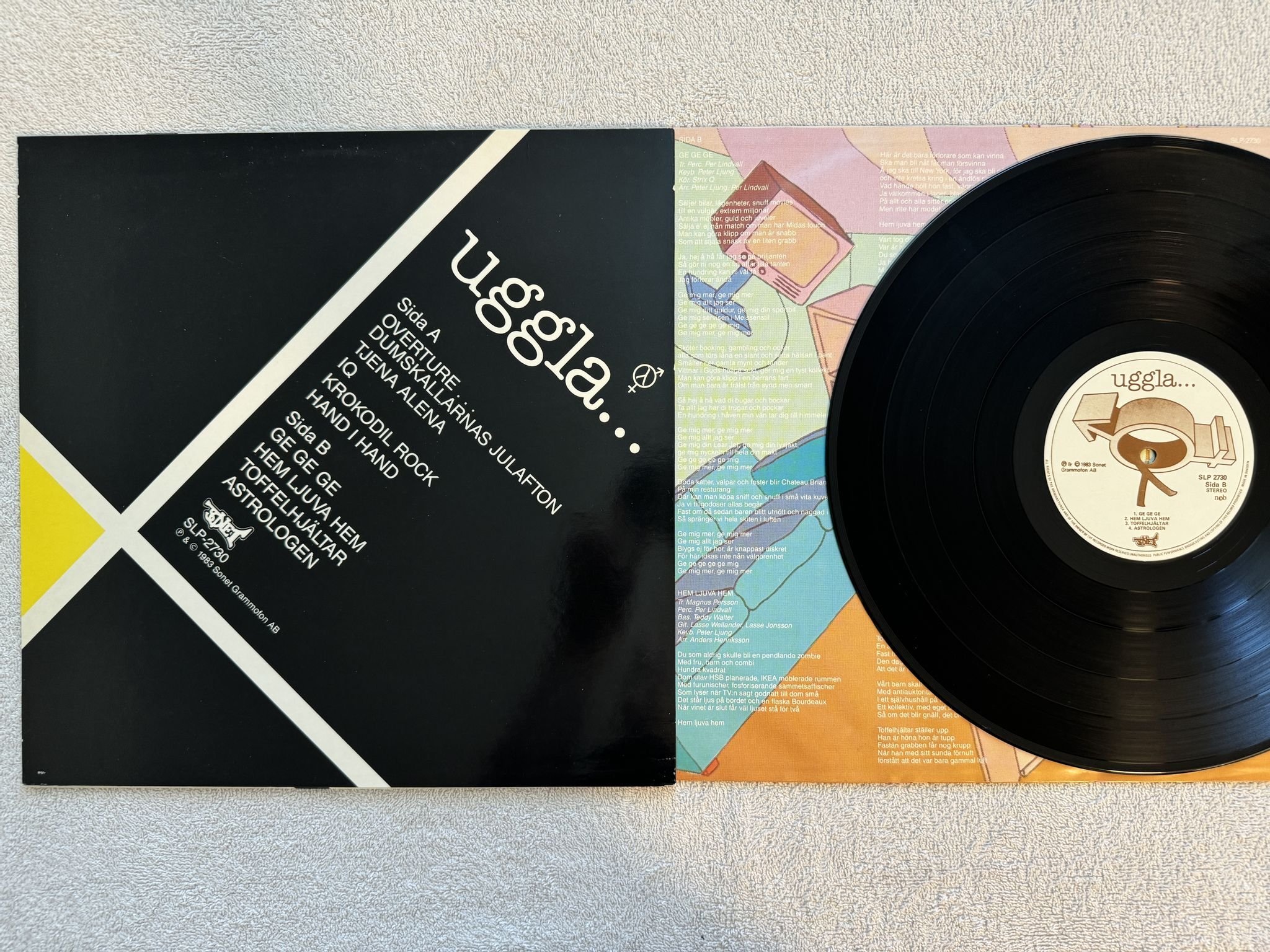 Omslagsbild för skivan MAGNUS UGGLA Uggla... LP -83 SONET SLP 2730 ** Signed by artist **