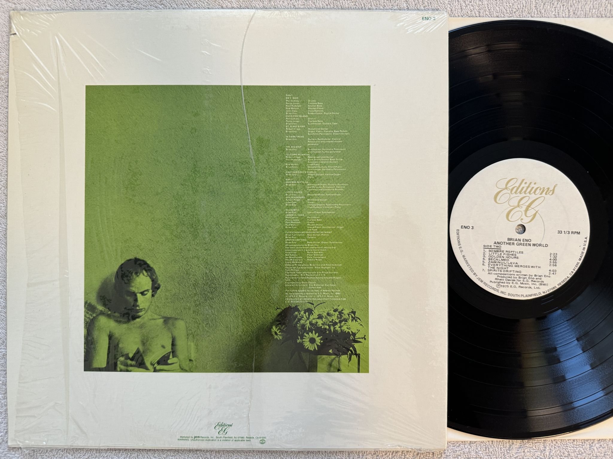 Omslagsbild för skivan BRIAN ENO another green world LP US EDITIONS EG ENO 3