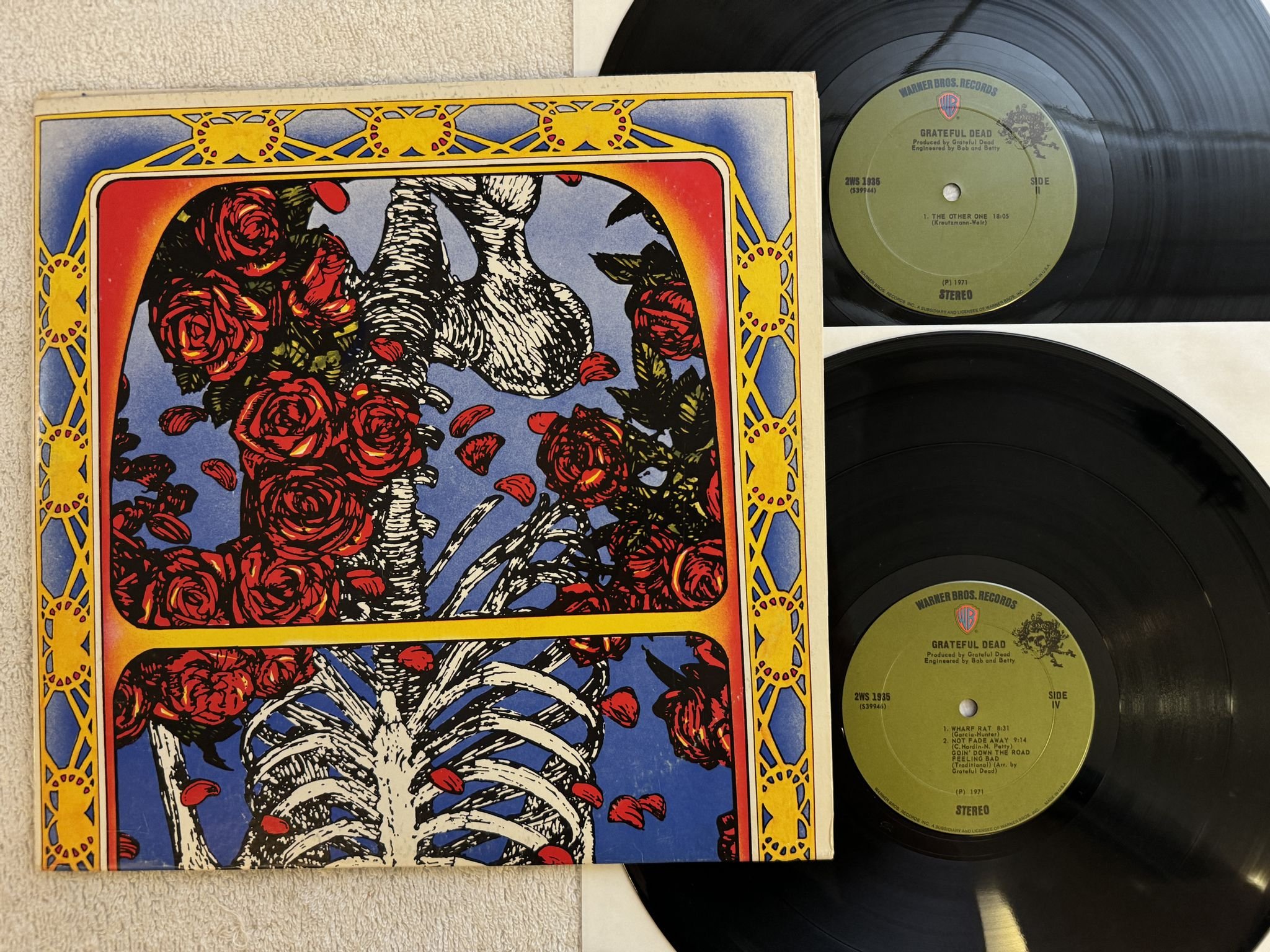 Omslagsbild för skivan GRATEFUL DEAD s/t 2xLP -71 US WARNER 2WS 1935 ** PSYCH-FOLK **