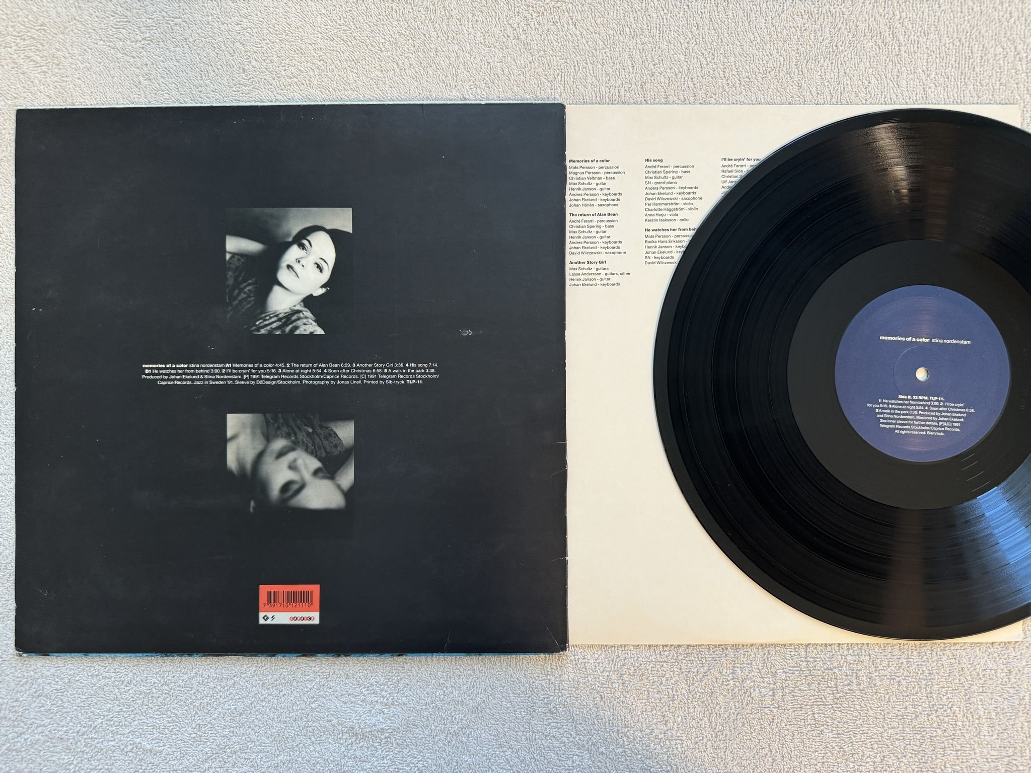 Omslagsbild för skivan STINA NORDENSTAM memories of a color LP -91 CAPRICE CAP 1408 ** SIGNED **