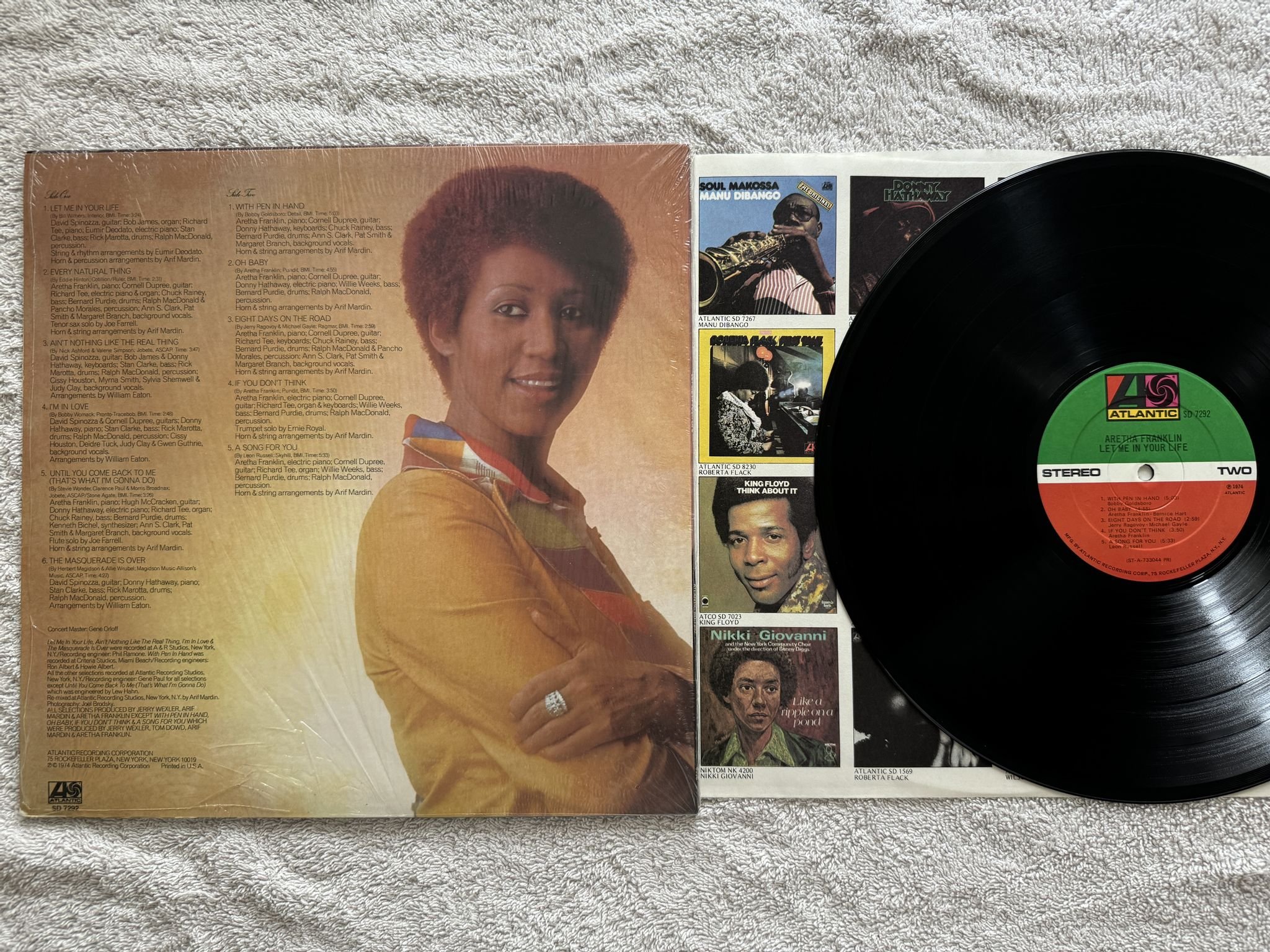 Omslagsbild för skivan ARETHA FRANKLIN let me in your life LP -74 US ATLANTIC SD 7292
