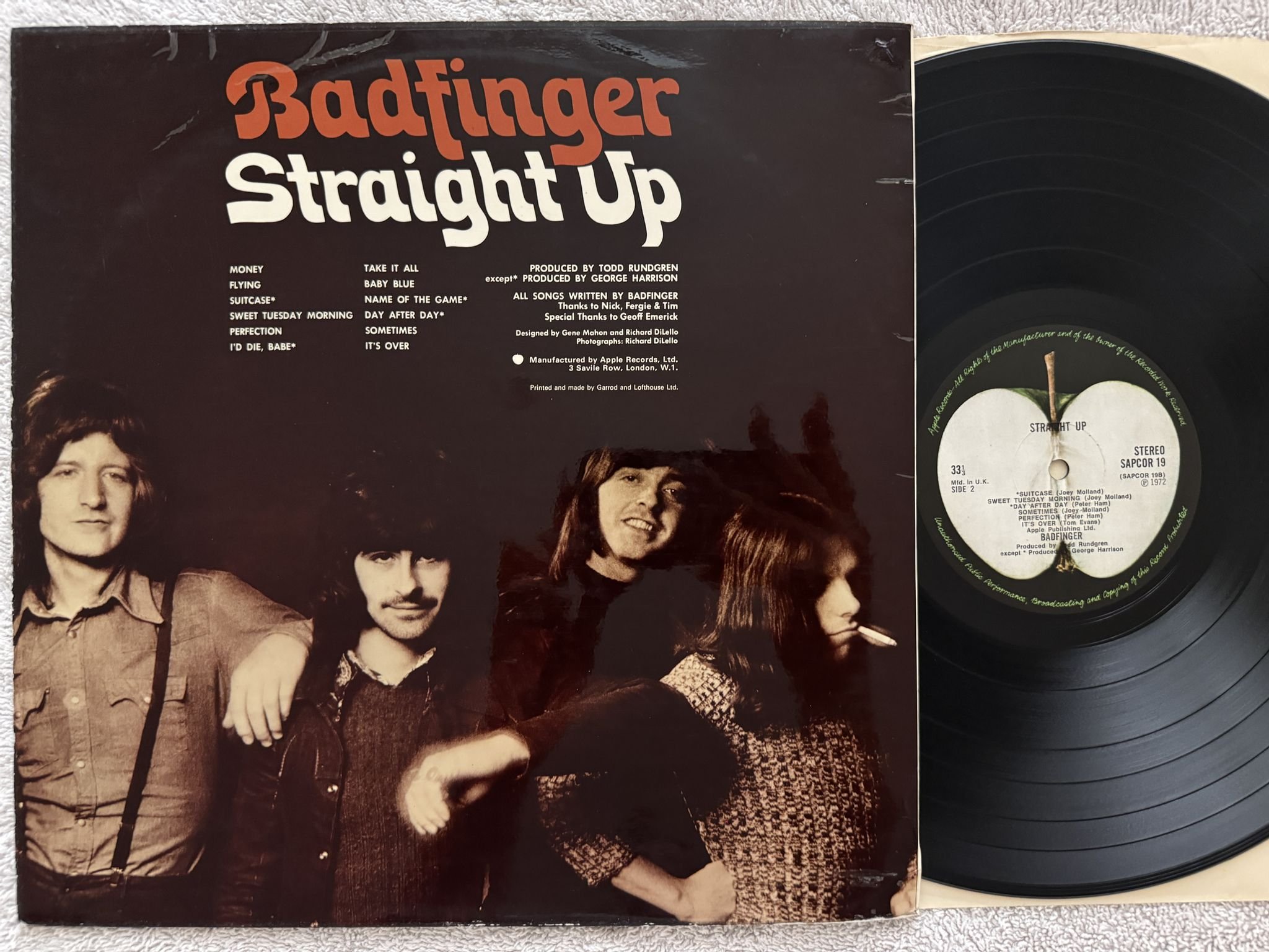 Omslagsbild för skivan BADFINGER straight up LP -72 UK APPLE SAPCOR 19